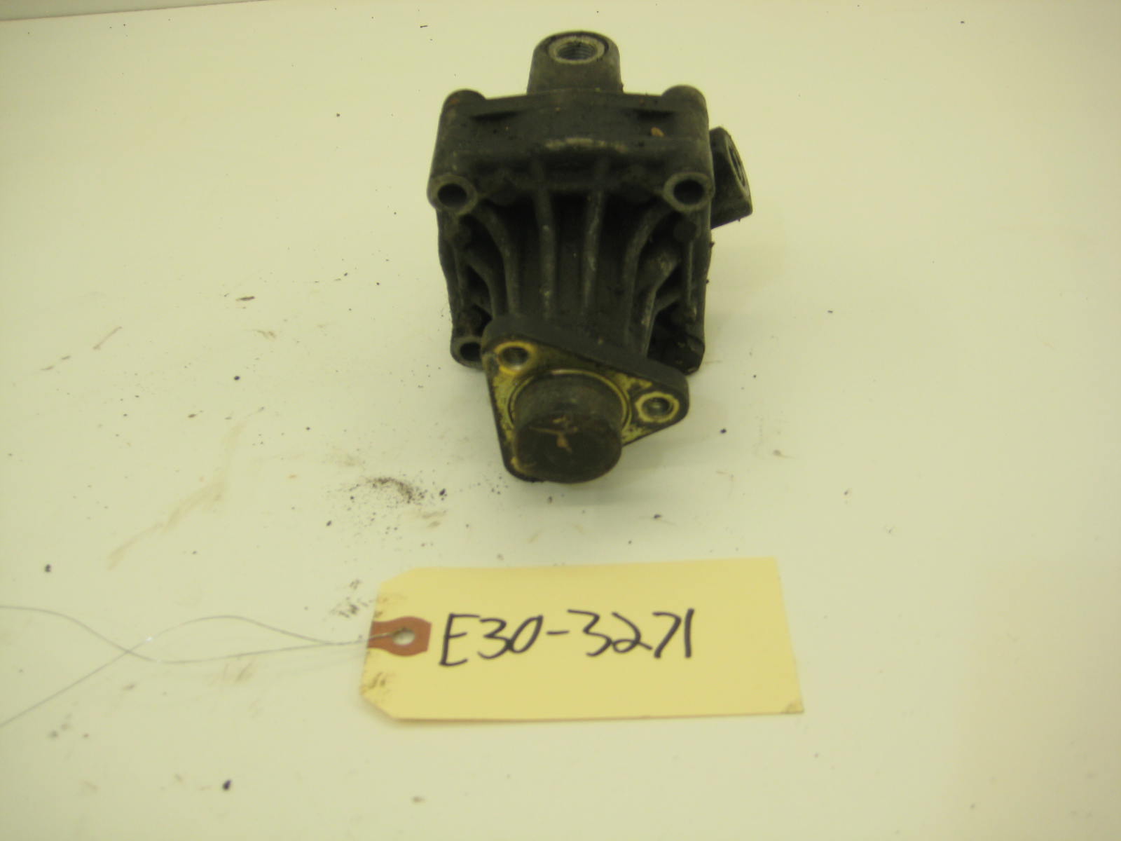 M20 Power Steering Pump
