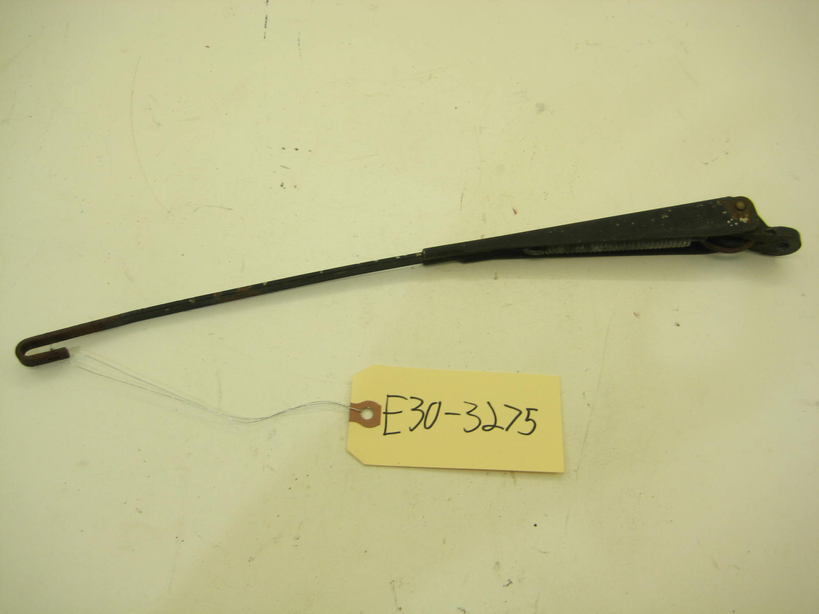 BMW E30 318 325 Windshield Wiper Arm E30 3275