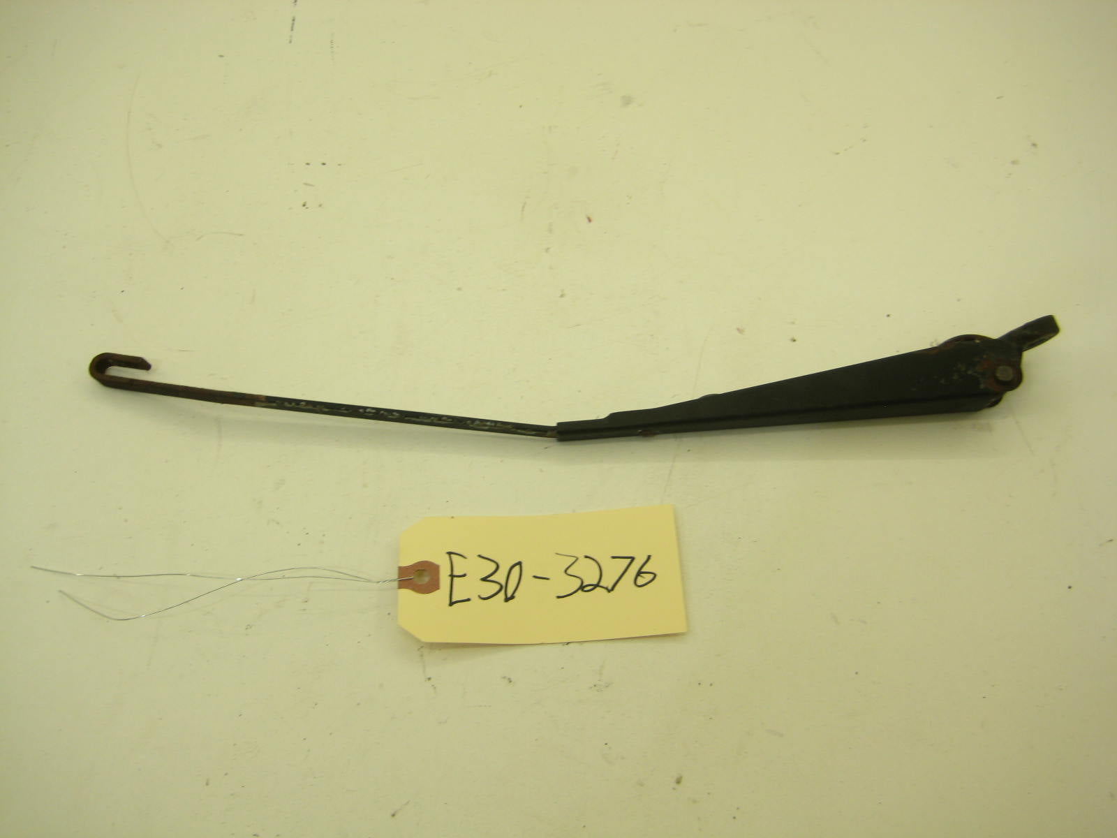 BMW E30 318 325 Windshield Wiper Arm E30 3276