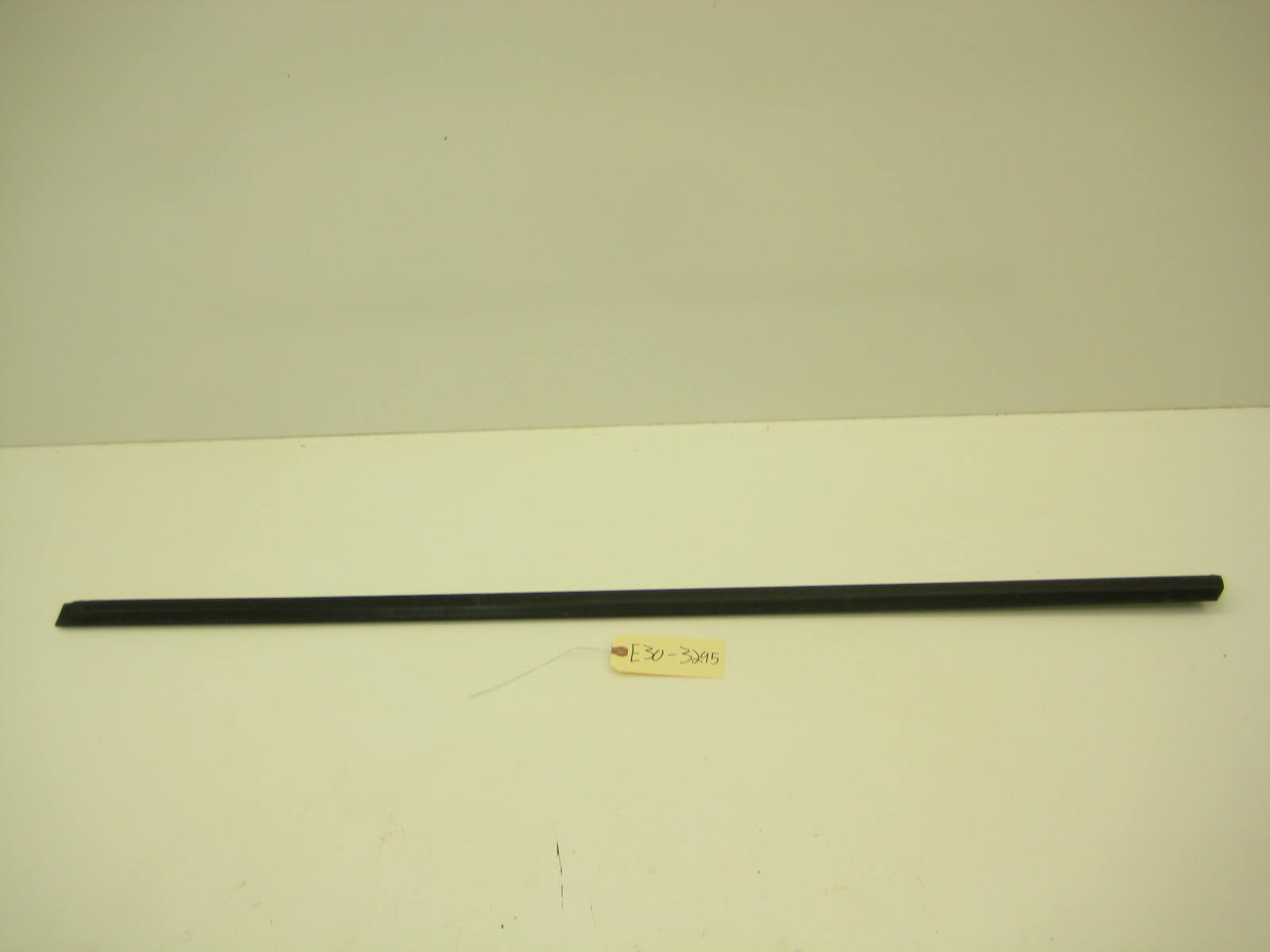 BMW E30 318 325 Drivers Coupe Door Bump Trim E30 3295
