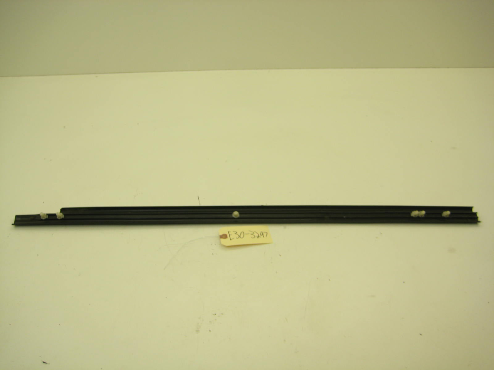 BMW E30 318 325 Passenger Coupe Door Sill E30 3297