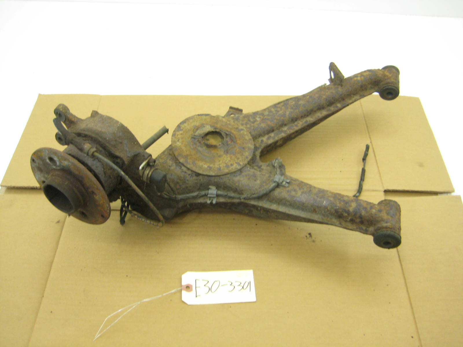 BMW E30 318 325 Passenger Left Rear Trailing Arm E30 3301