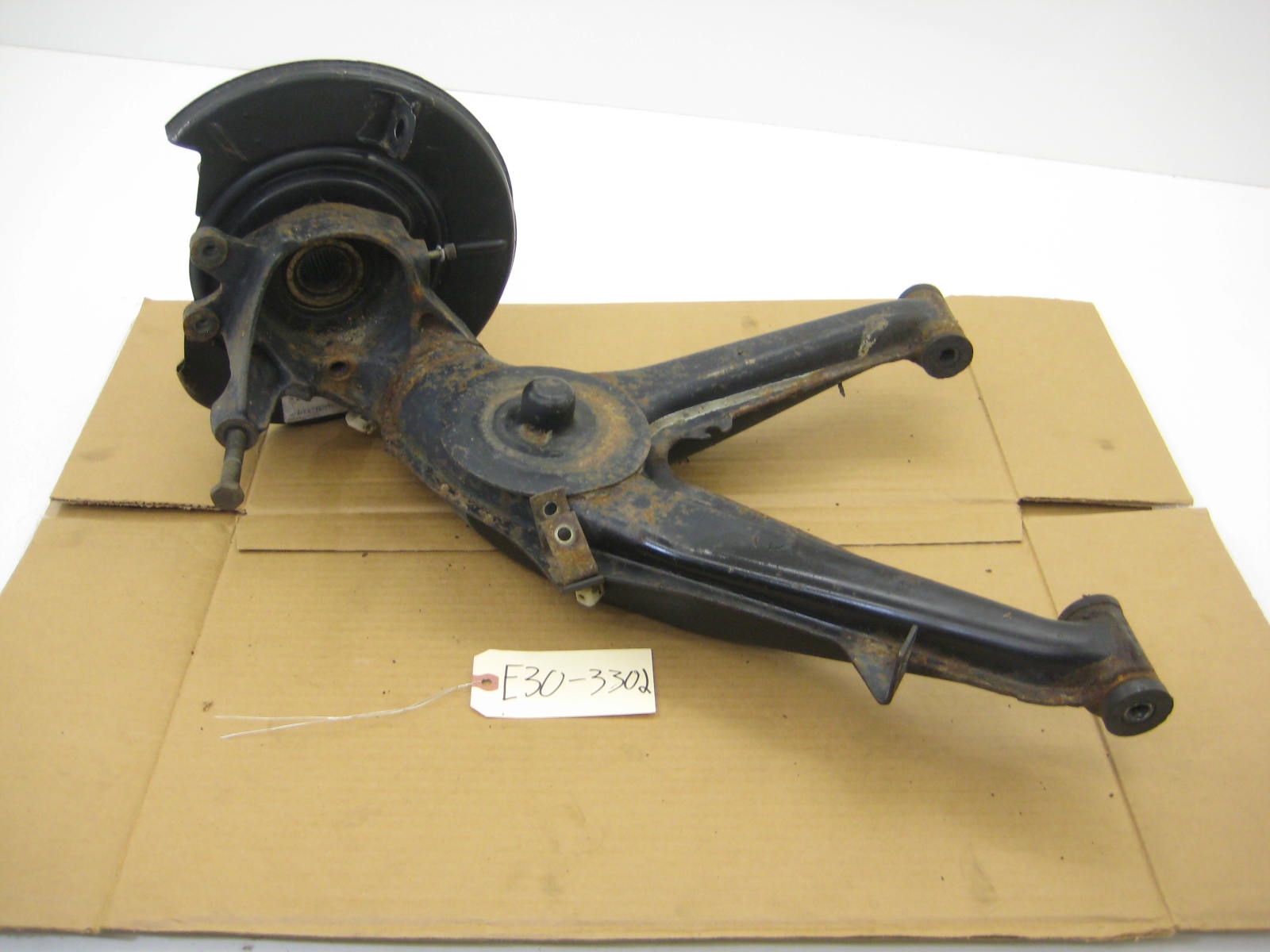 BMW E30 318 325 Z3 5 Lug Drivers Trailing Arm E30 3302