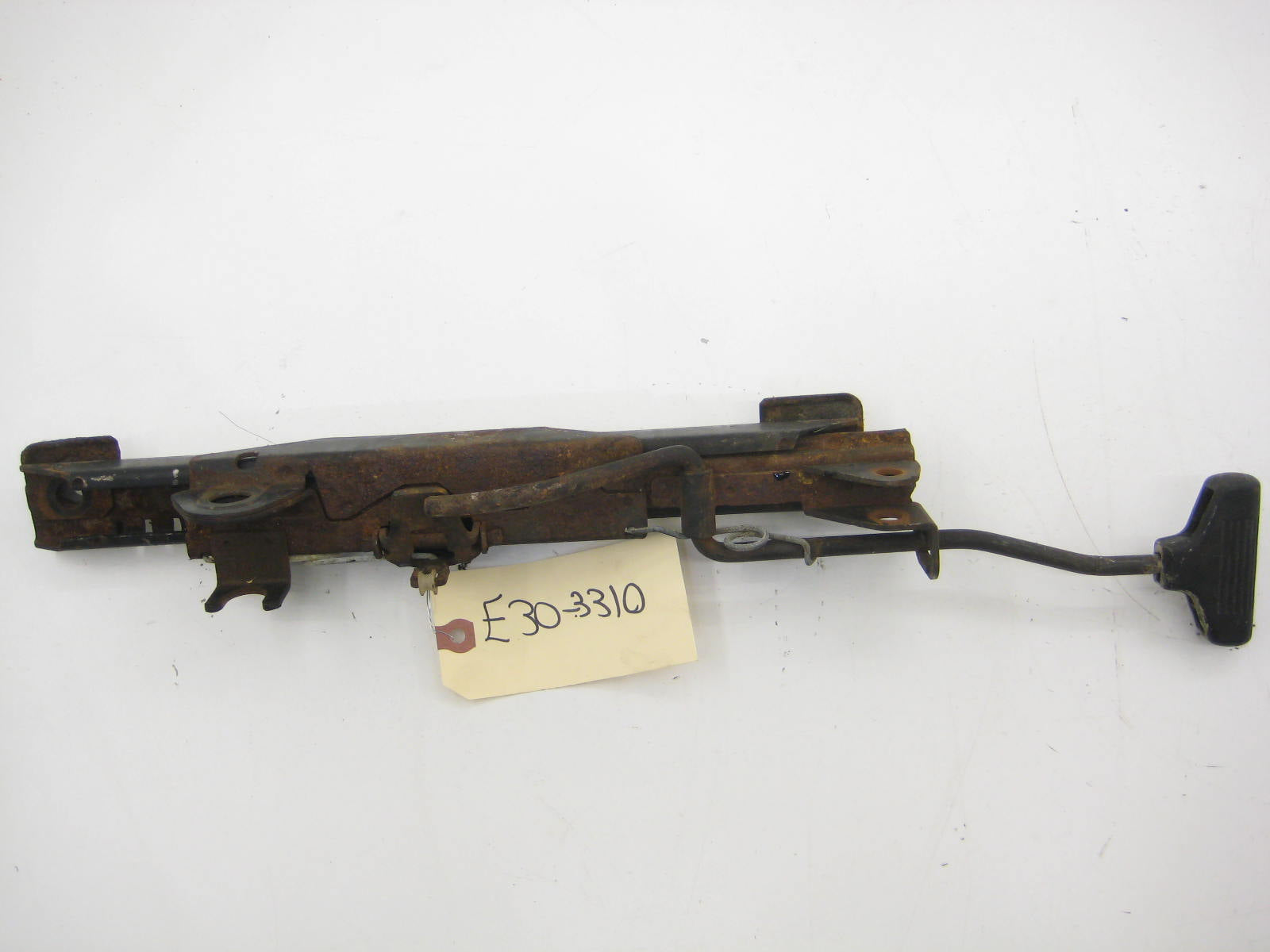 Seat Rail Inner With Lever