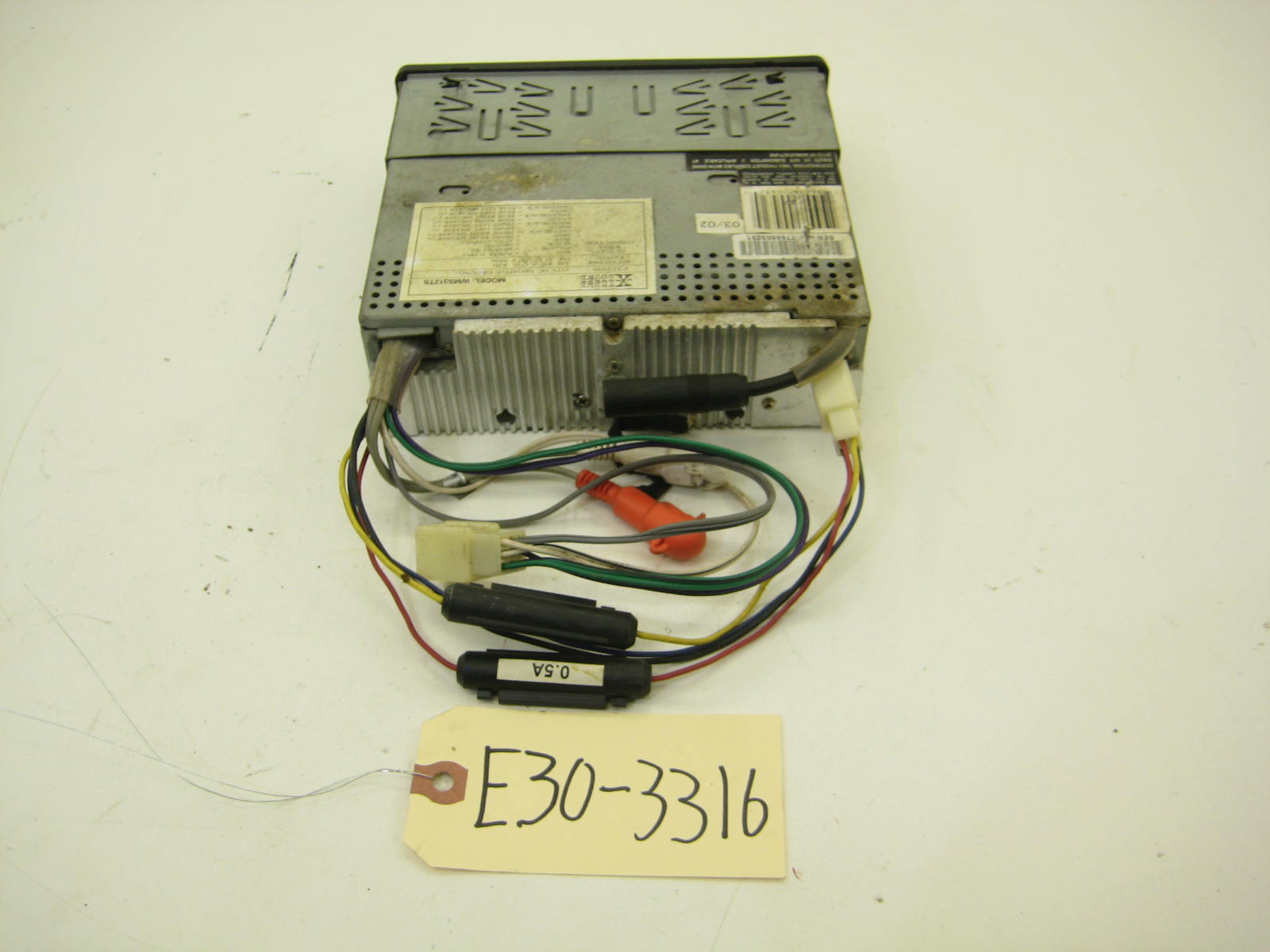 BMW E30 318 325 Aftermarket Stereo E30 3316