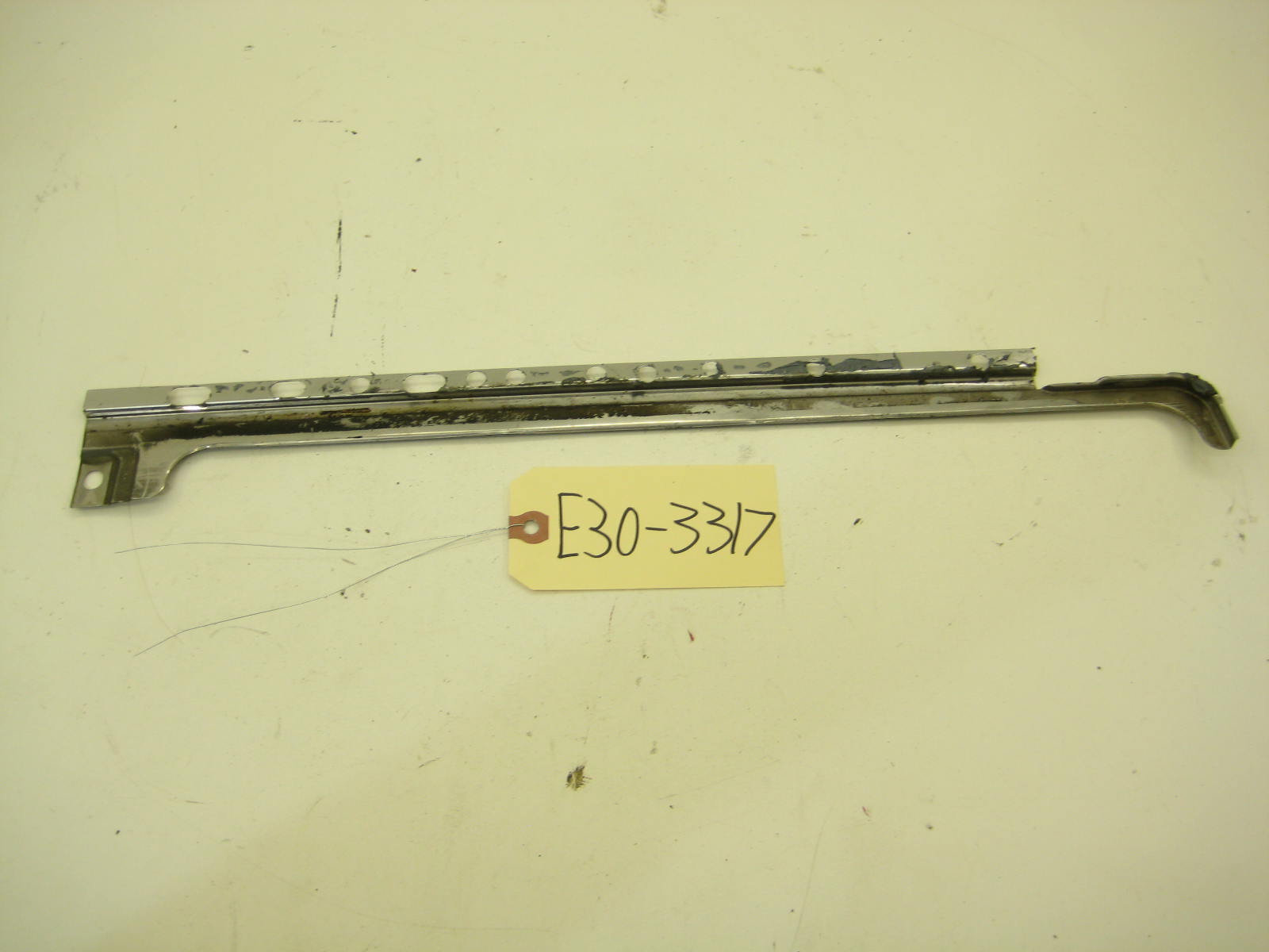 BMW E30 318 325 Drivers Left Side Sunroof Cable Cover E30 3317