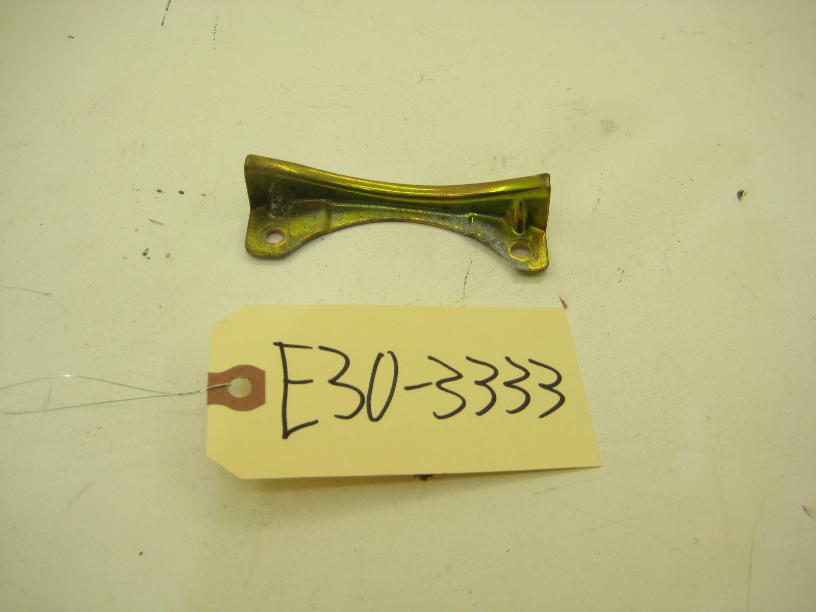 BMW E30 318 325 Rear Tail Light Reinforcement Plate E30 3333