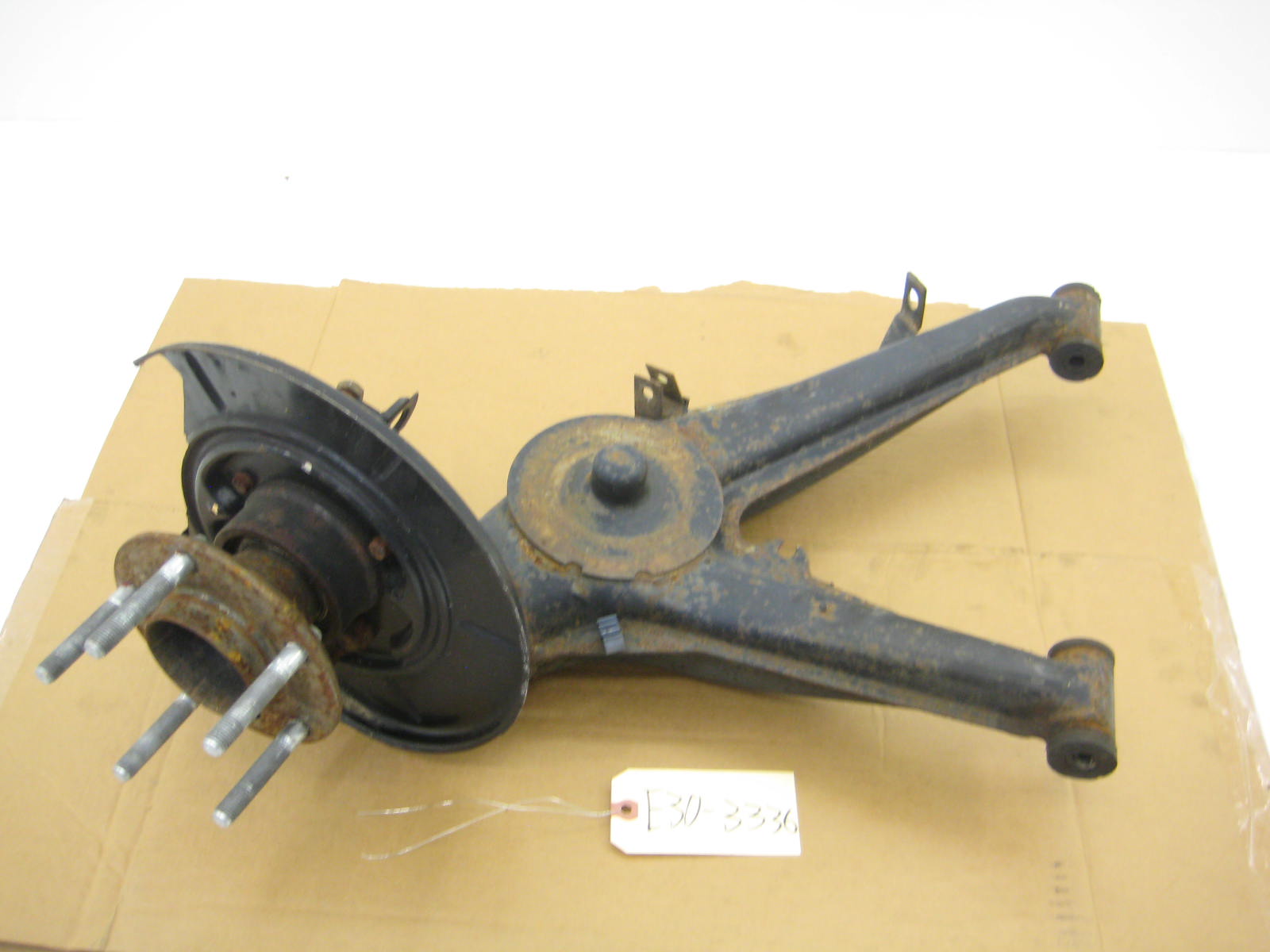 BMW E30 318 325 Z3 5 Lug Passenger Trailing Arm E30 3336