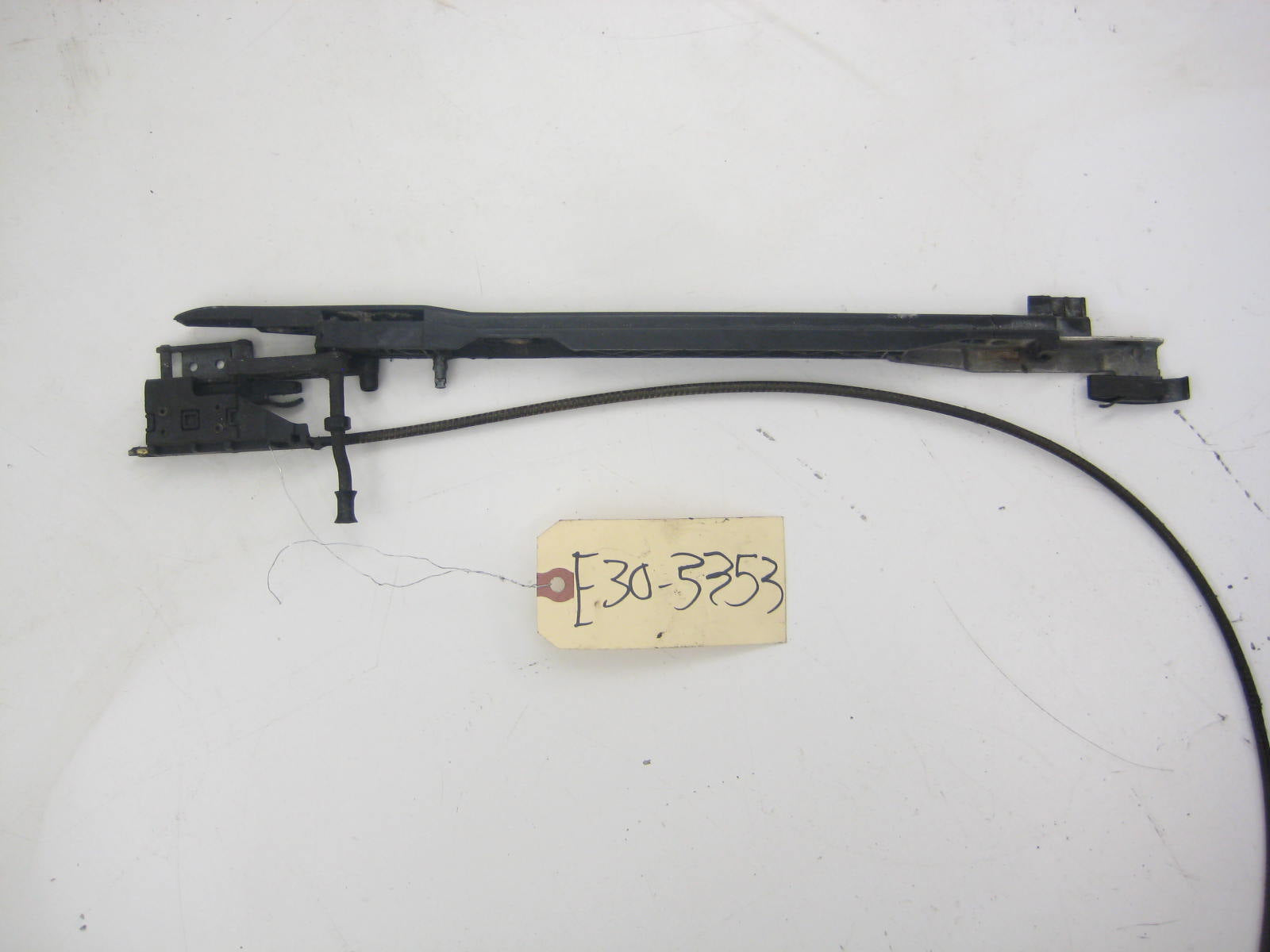 Drivers Side Sunroof Cable And Lift