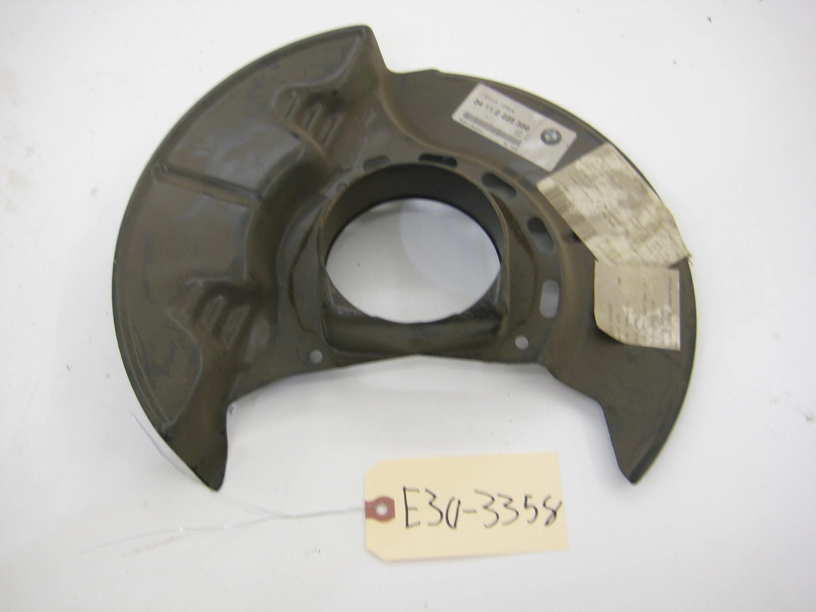 BMW E30 318 325 34 11 2 225 356 E30 M3 Left Backing Plate E30 3358