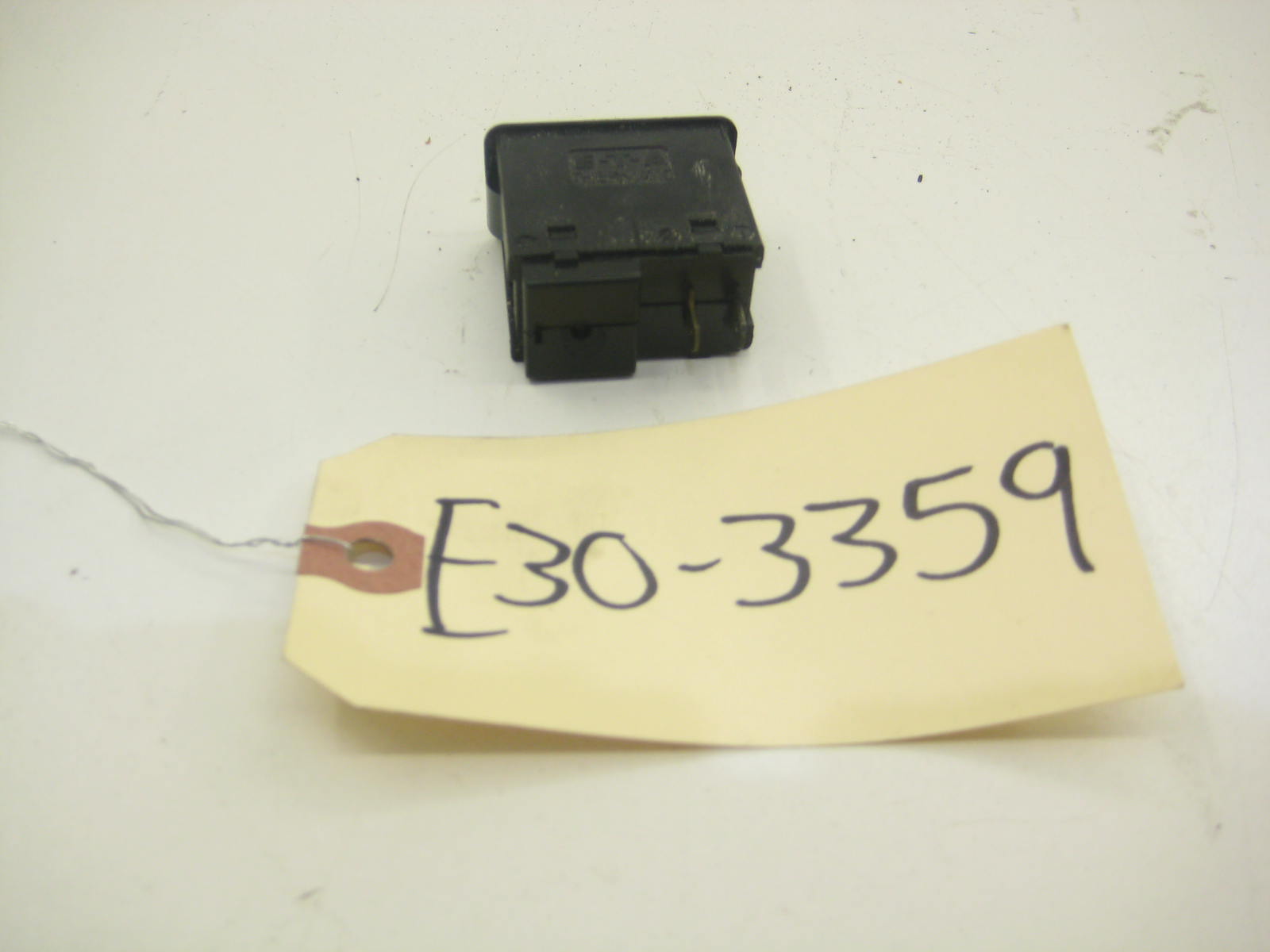 Window Circuit Breaker
