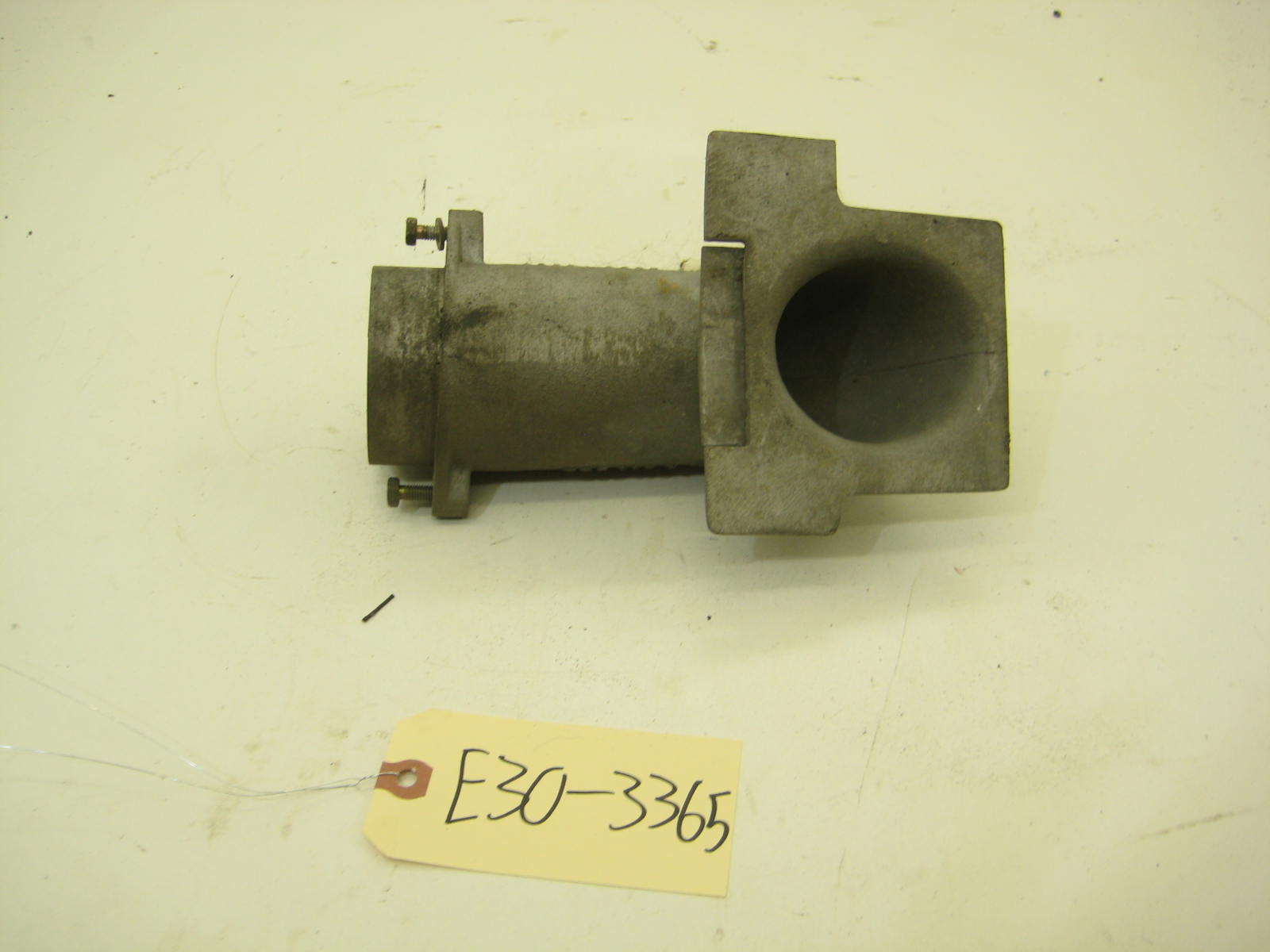 BMW E30 318 325 E30 M3 Air Box Inlet E30 3365