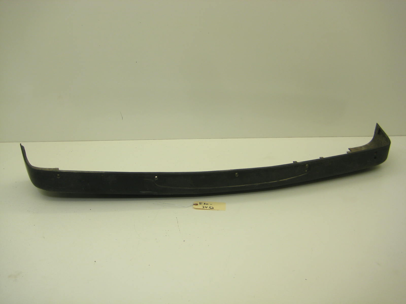 Early Lower Valance