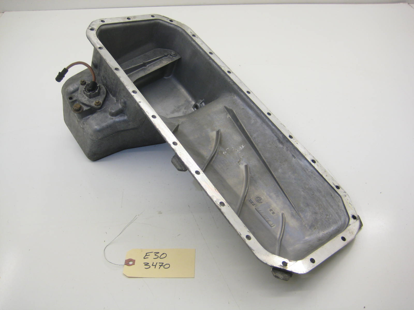 M20 Oil Pan With Sensor EARLY