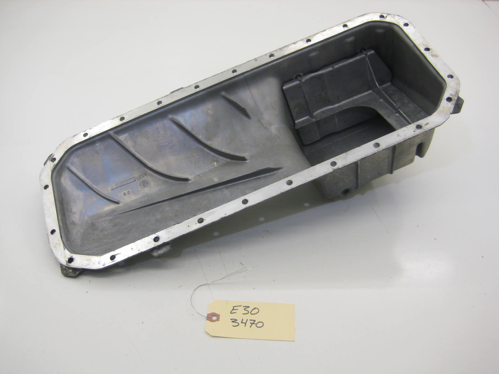 M20 Oil Pan With Sensor EARLY