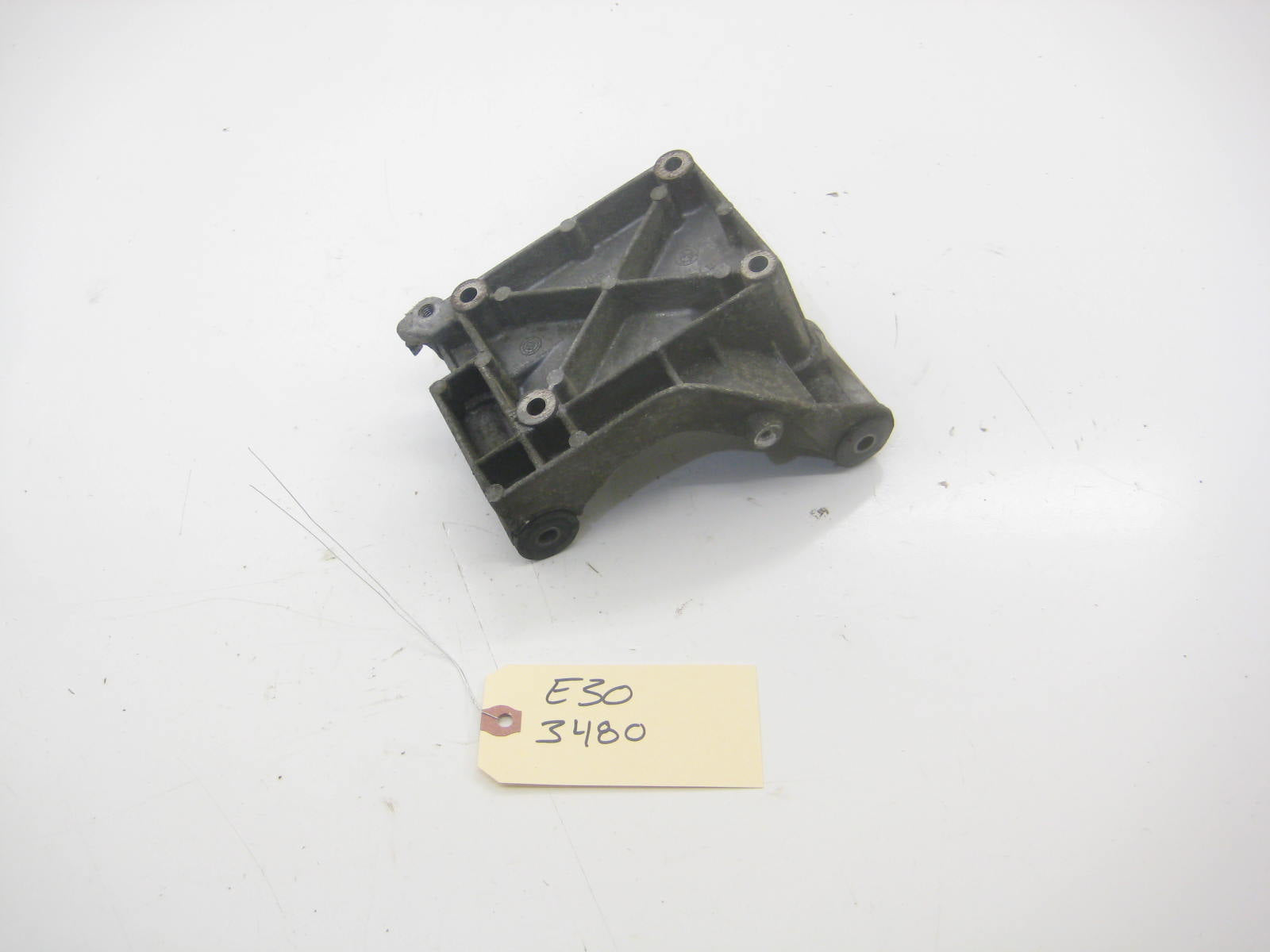 M42 E30 Alternator Bracket