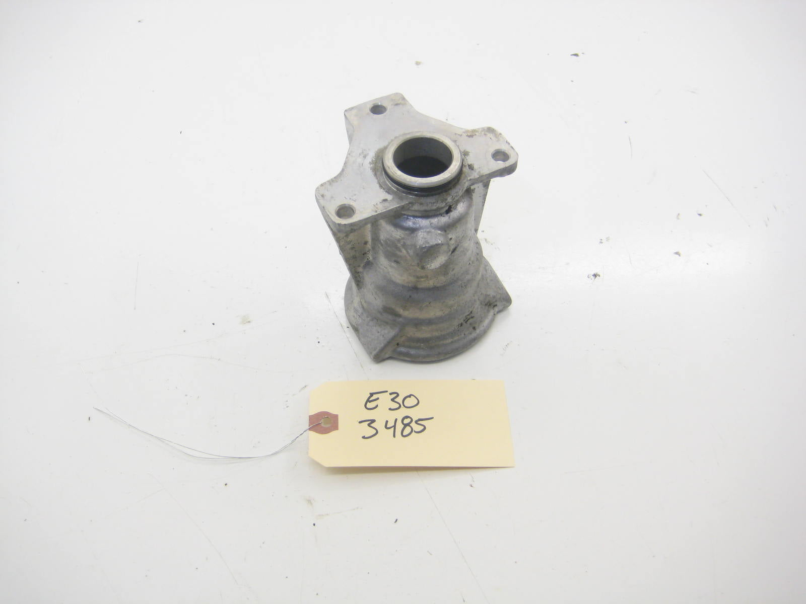 IX Axle Support On Oil Pan