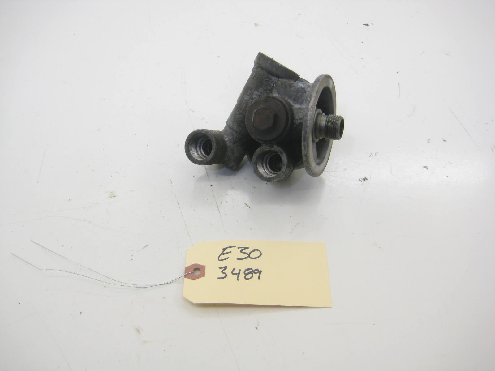 M20 Oil Cooler Filter Housing