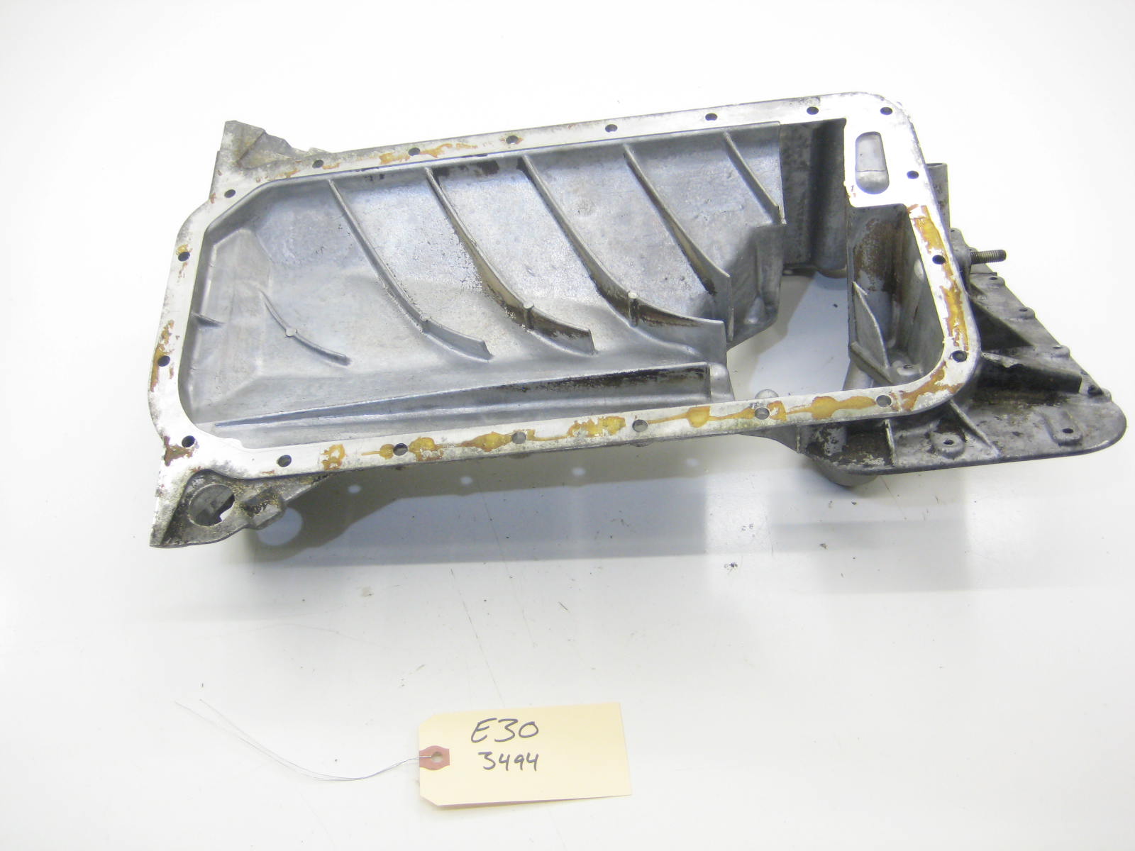 M42 Upper Oil Pan With Pickup