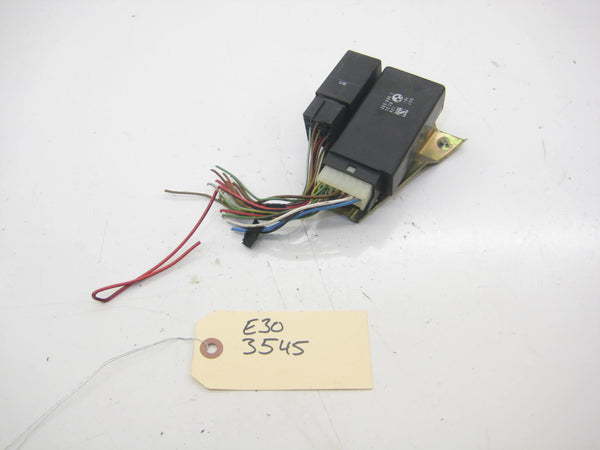 Central Locking Module And Pigtails - Classic Daily