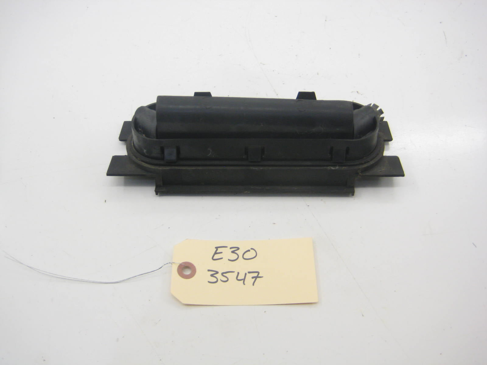 Left Early Trunk Vent