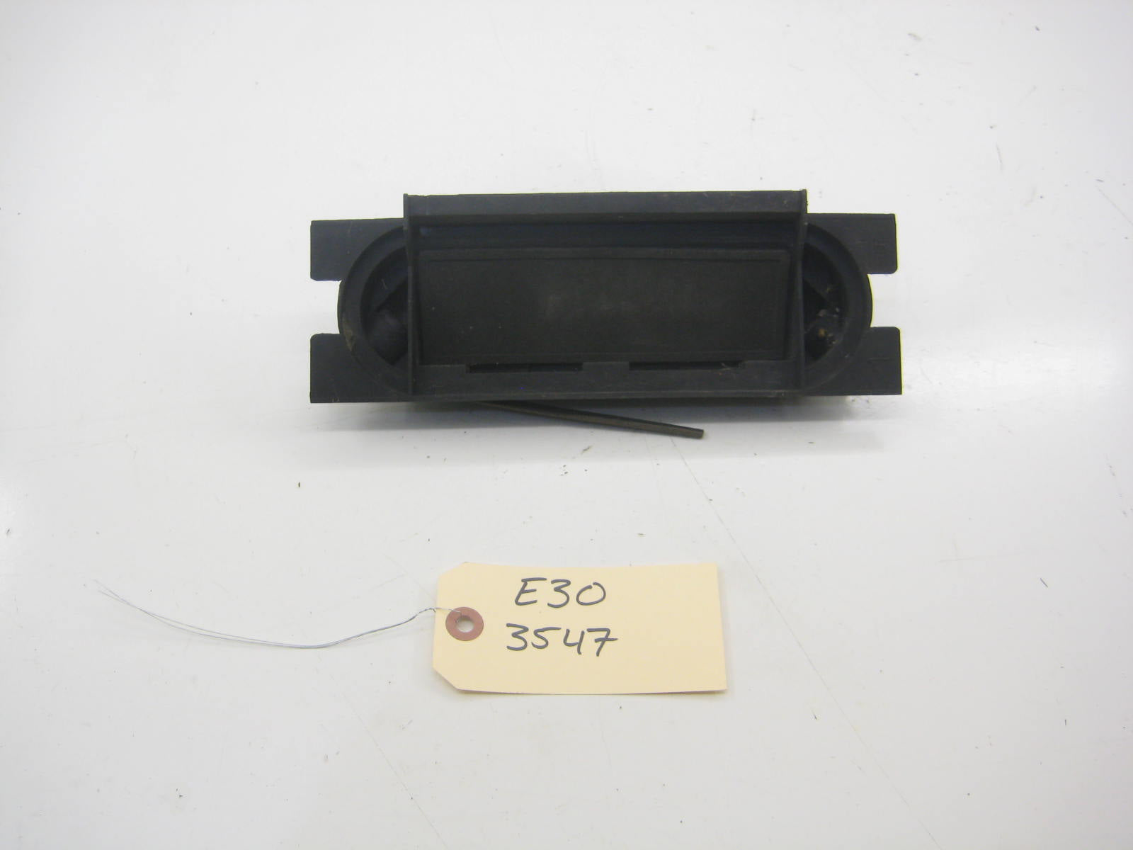 Left Early Trunk Vent