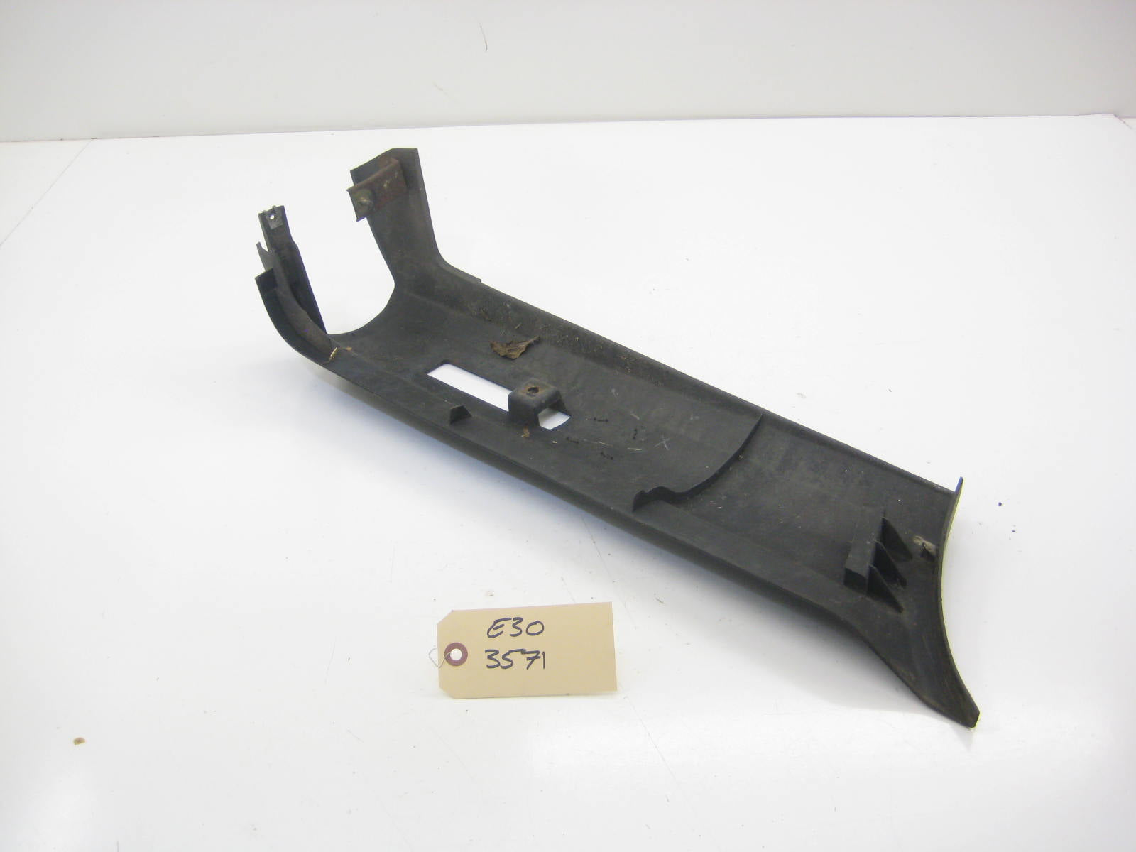 Left Drivers Rear Metal Bumper Trim