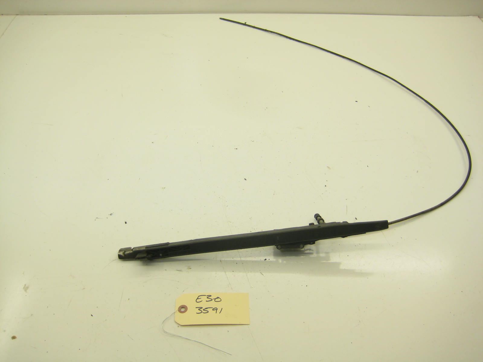 Right Drivers Sunroof Cable And Lift Arm