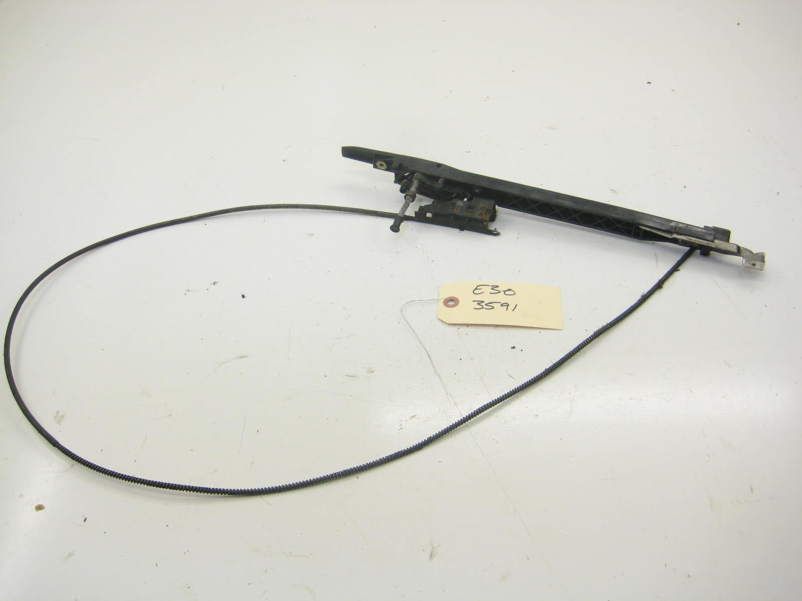 Right Drivers Sunroof Cable And Lift Arm