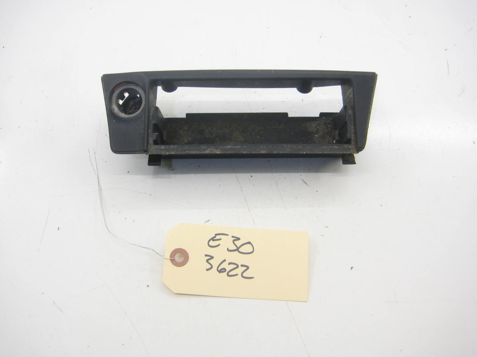 Front Ashtray Surround