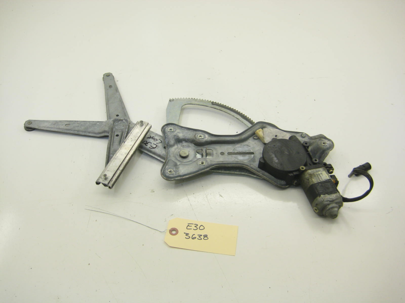 Right Passenger Early Coupe Window Regulator And Motor