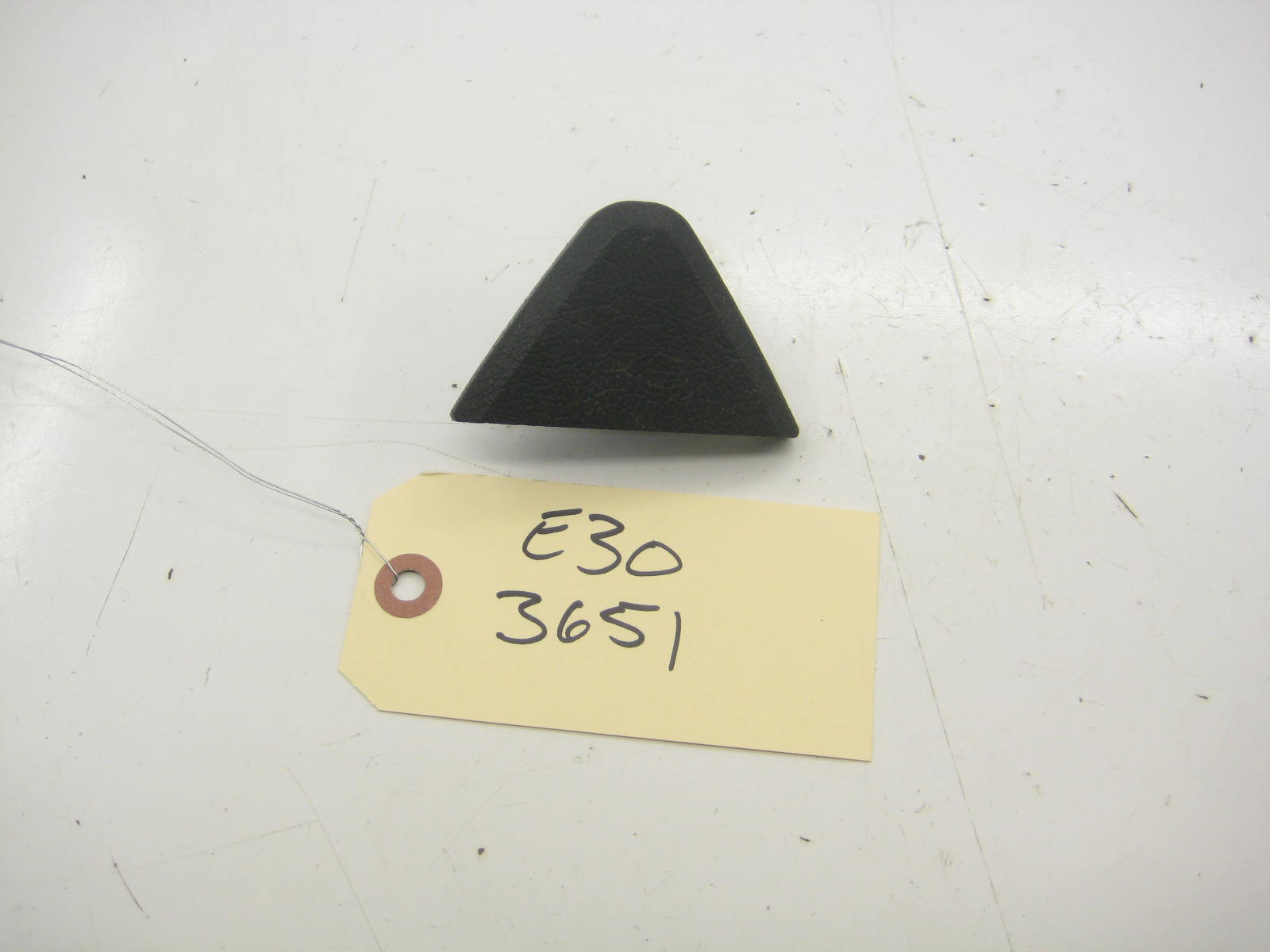 Center Rear Seat Belt Holder