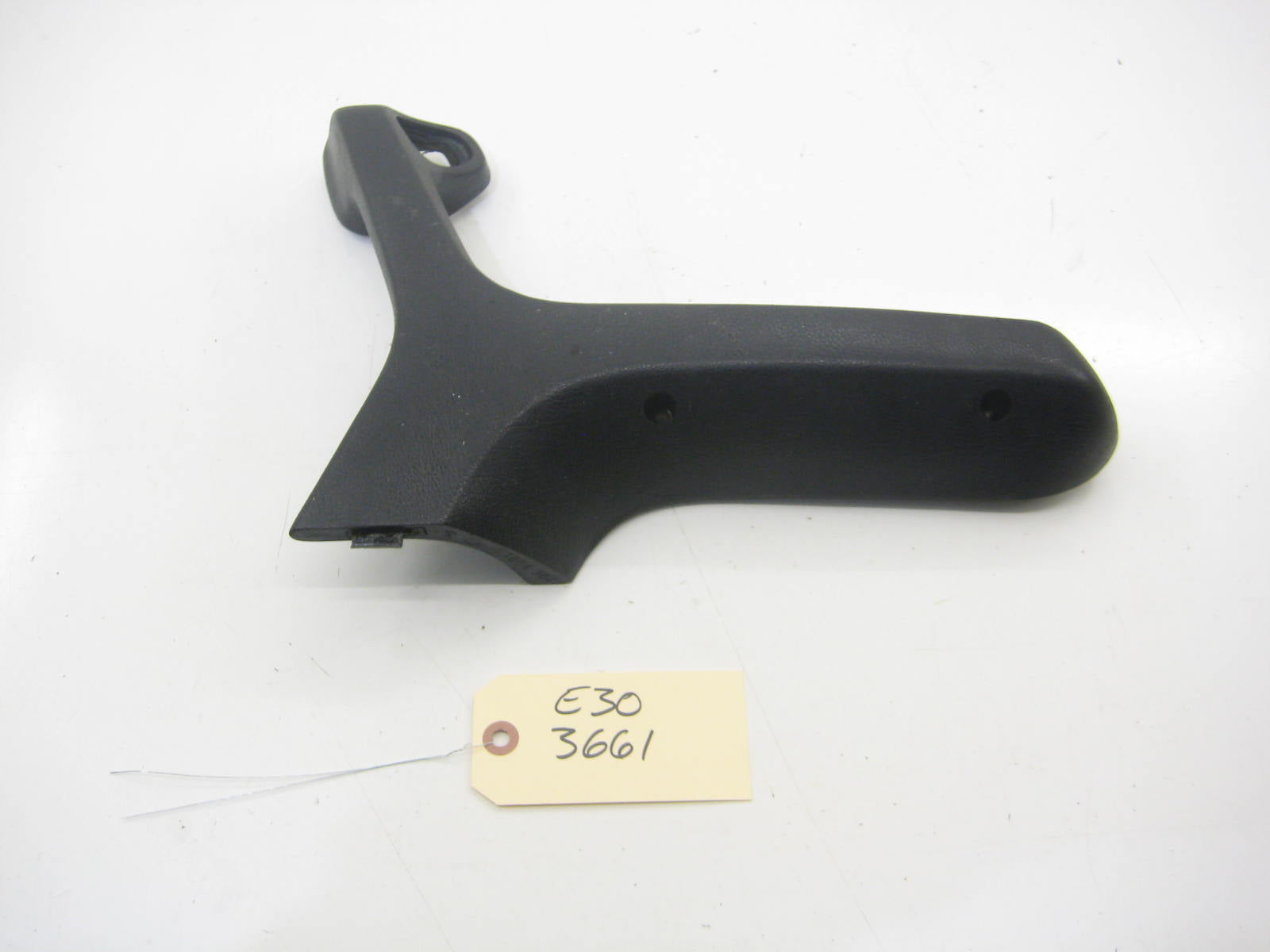 Drivers Left Coupe Armrest Pull
