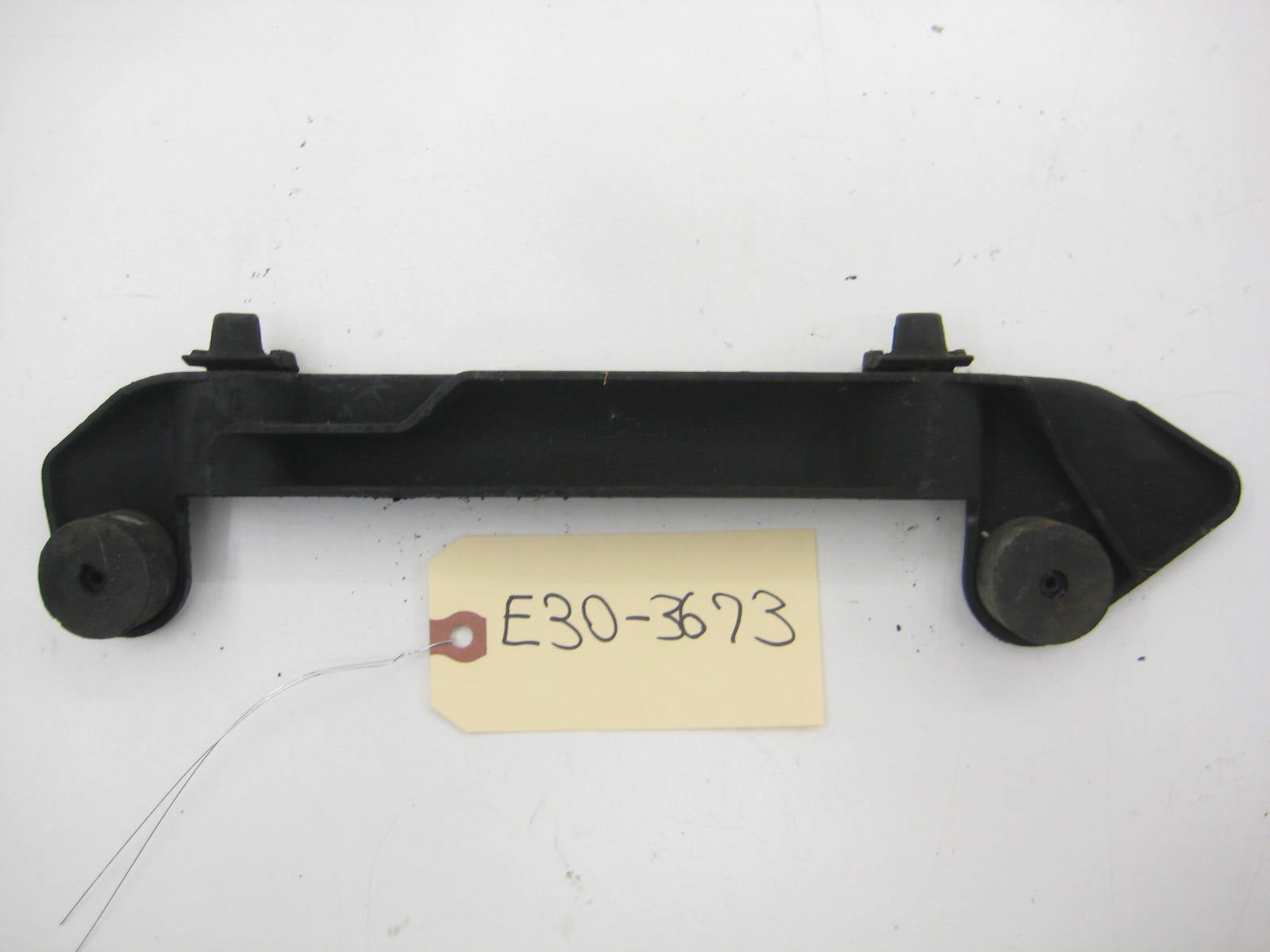 Radiator Upper Mount