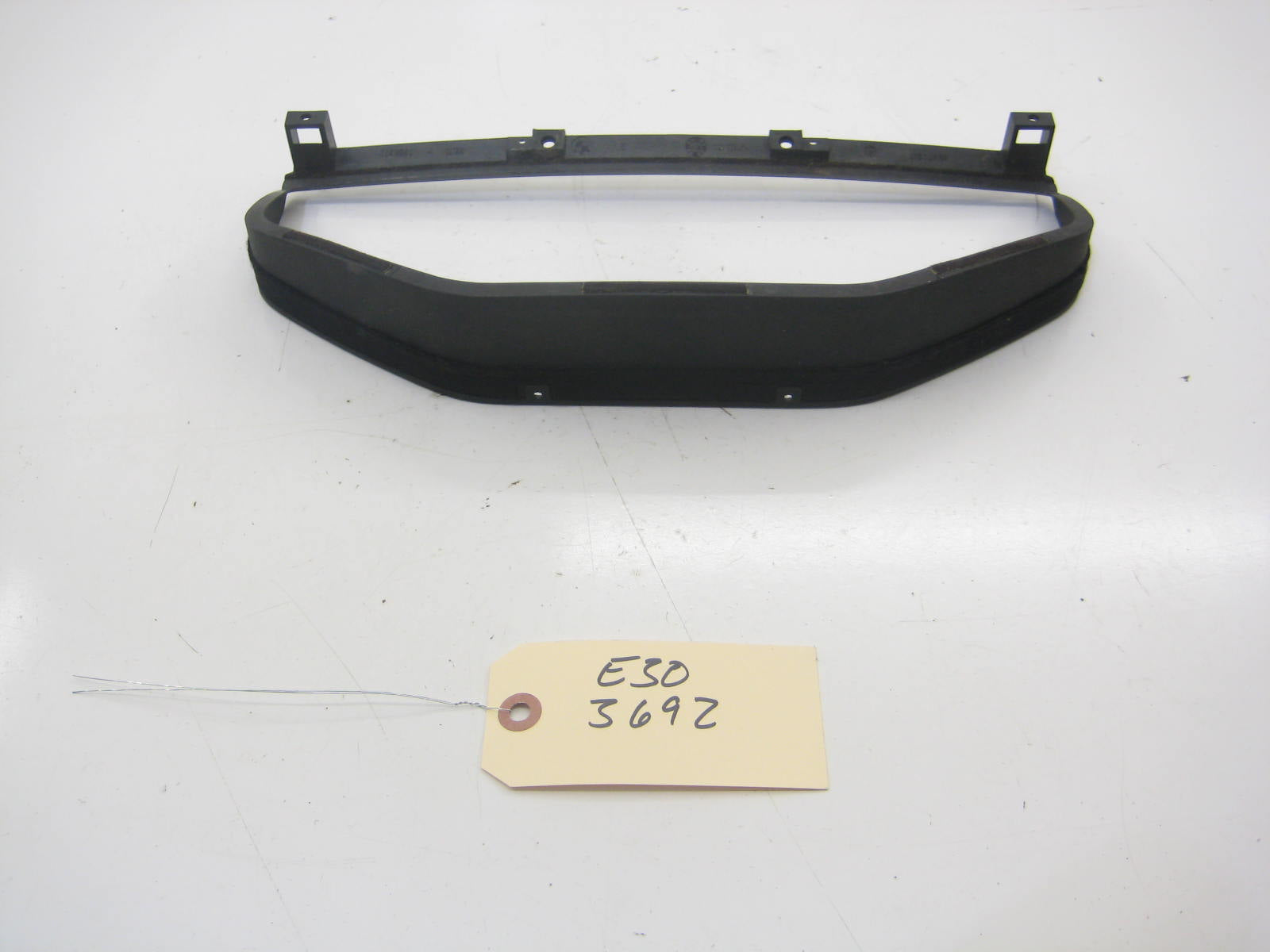 Cluster Surround Trim
