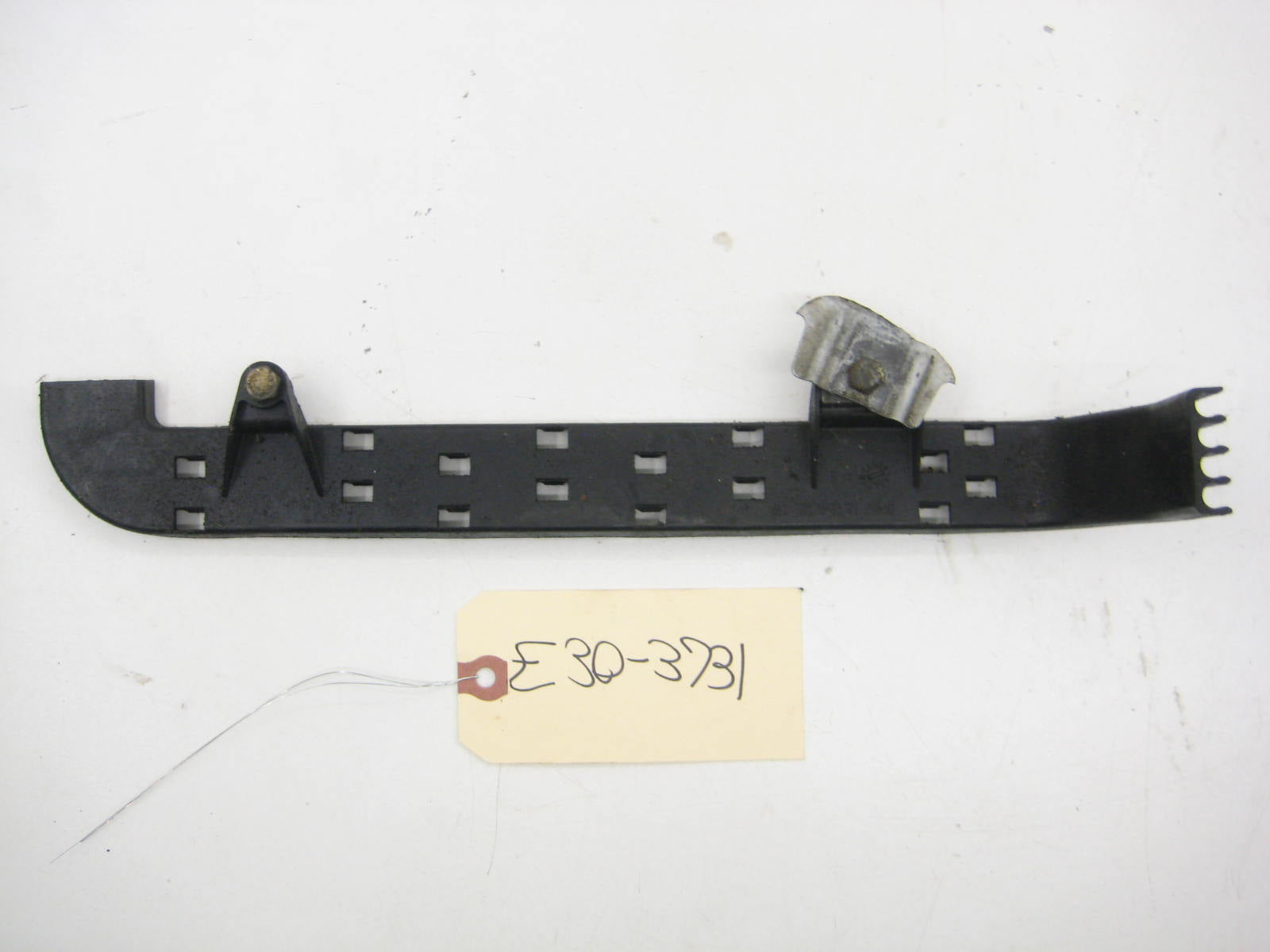 M42 Spark Plug Wire Holder Bracket