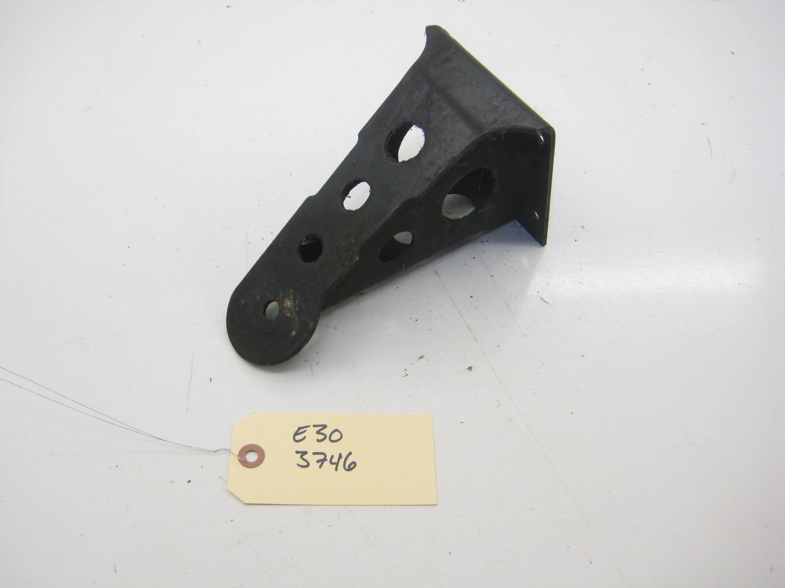 Drivers Left Side M20 Engine Mount Arm