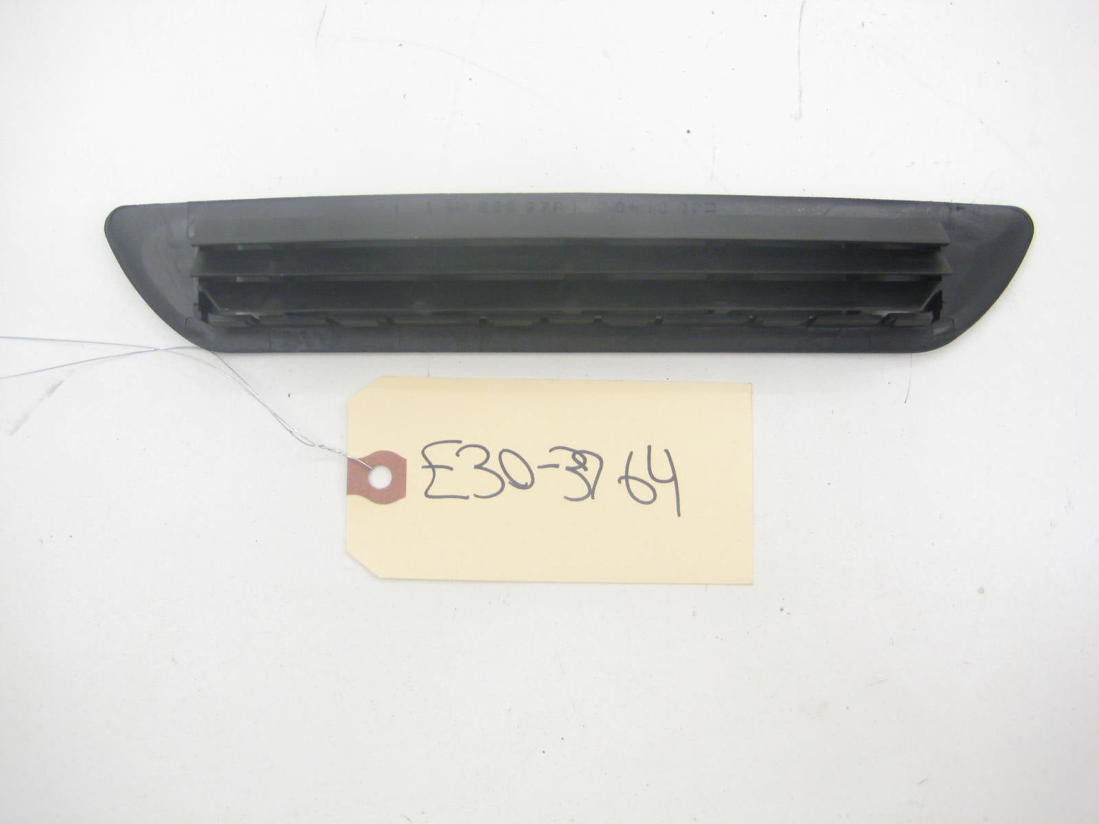 Rear Deck Parcel Shelf Vent