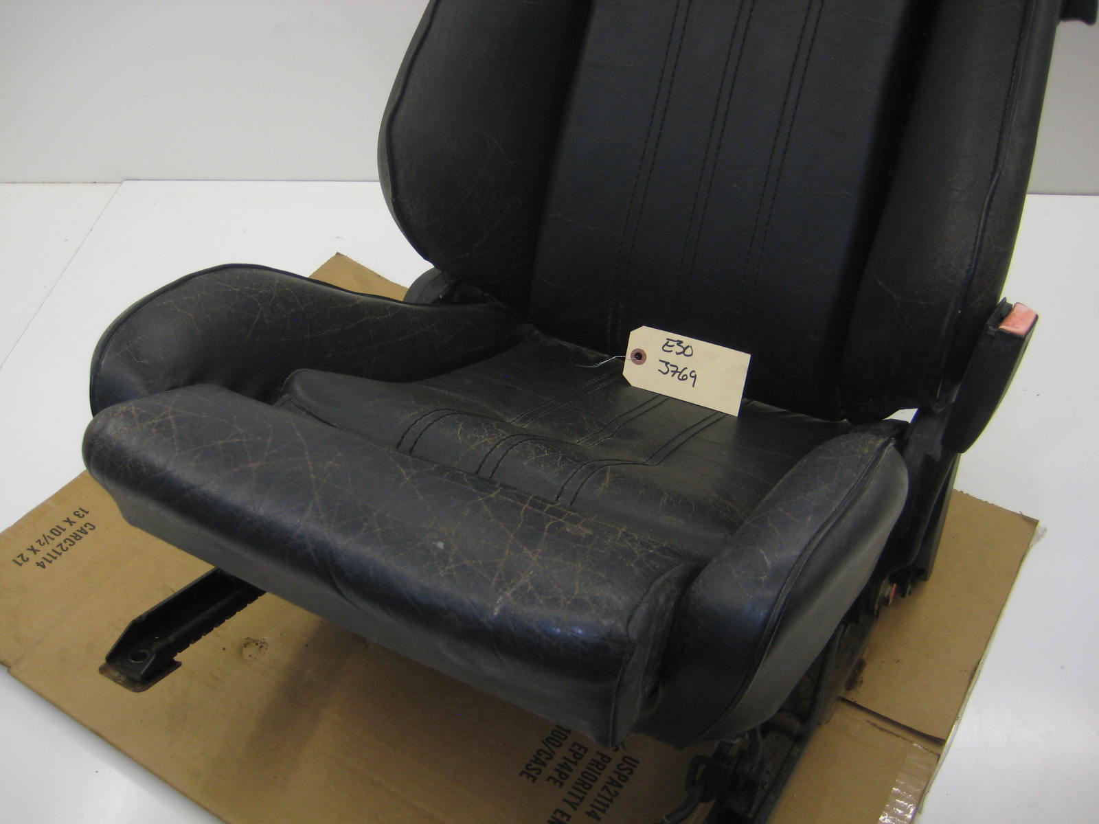 Black Passenger Right Coupe Sport Seat