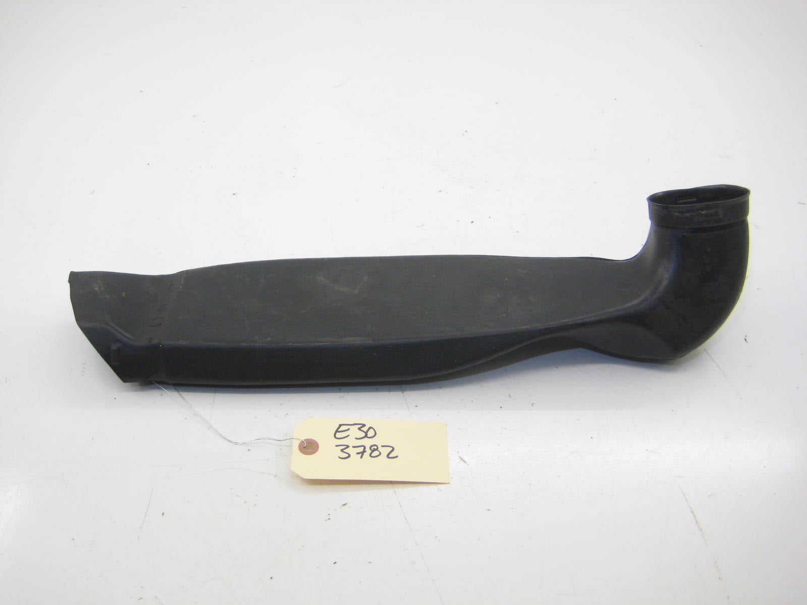 64221888237 Dash Vent Tube