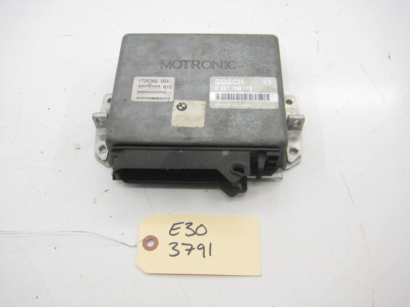 0 261 200 173 M20B25 DME