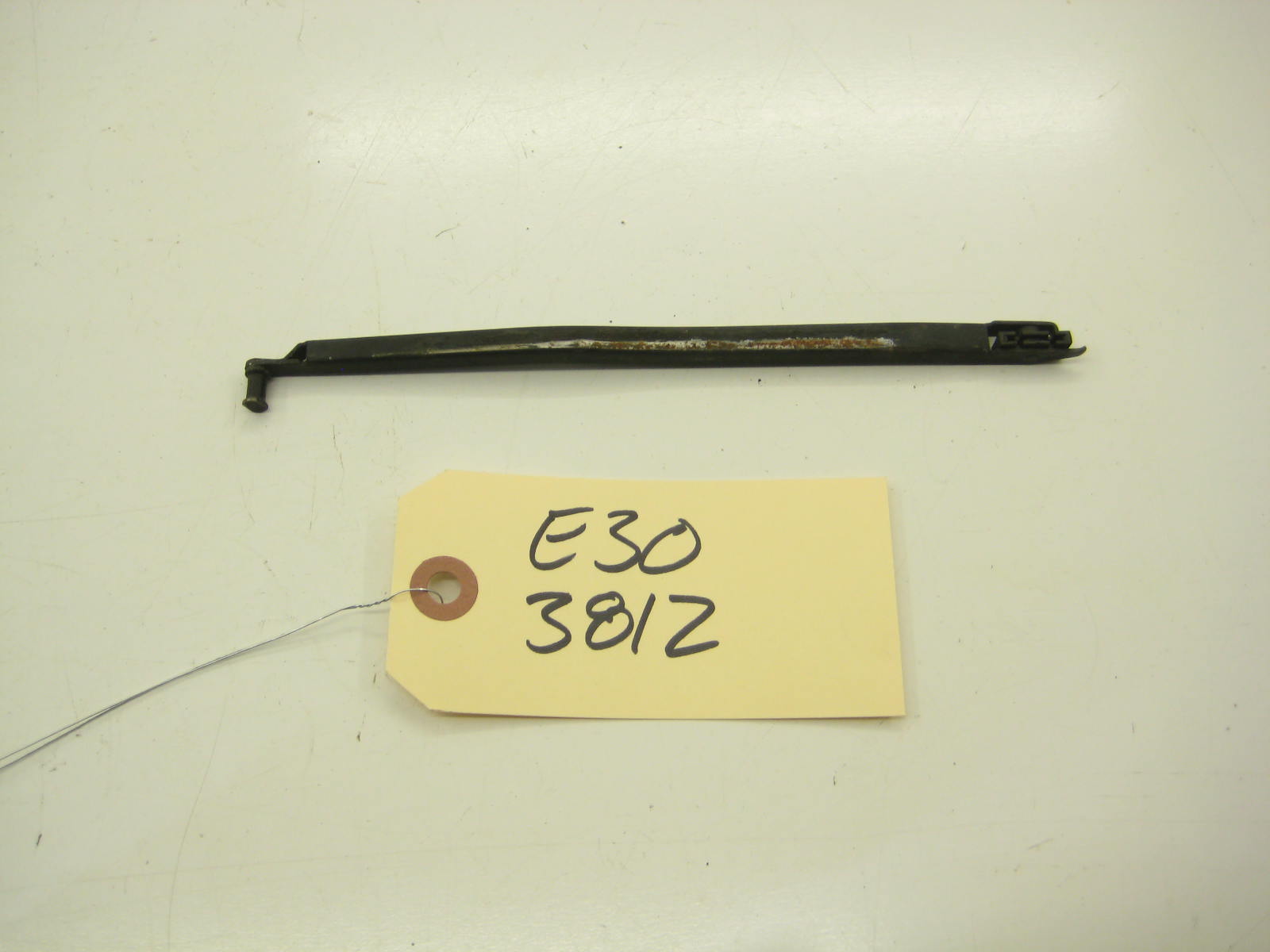 Sunroof Wind Deflector Rod