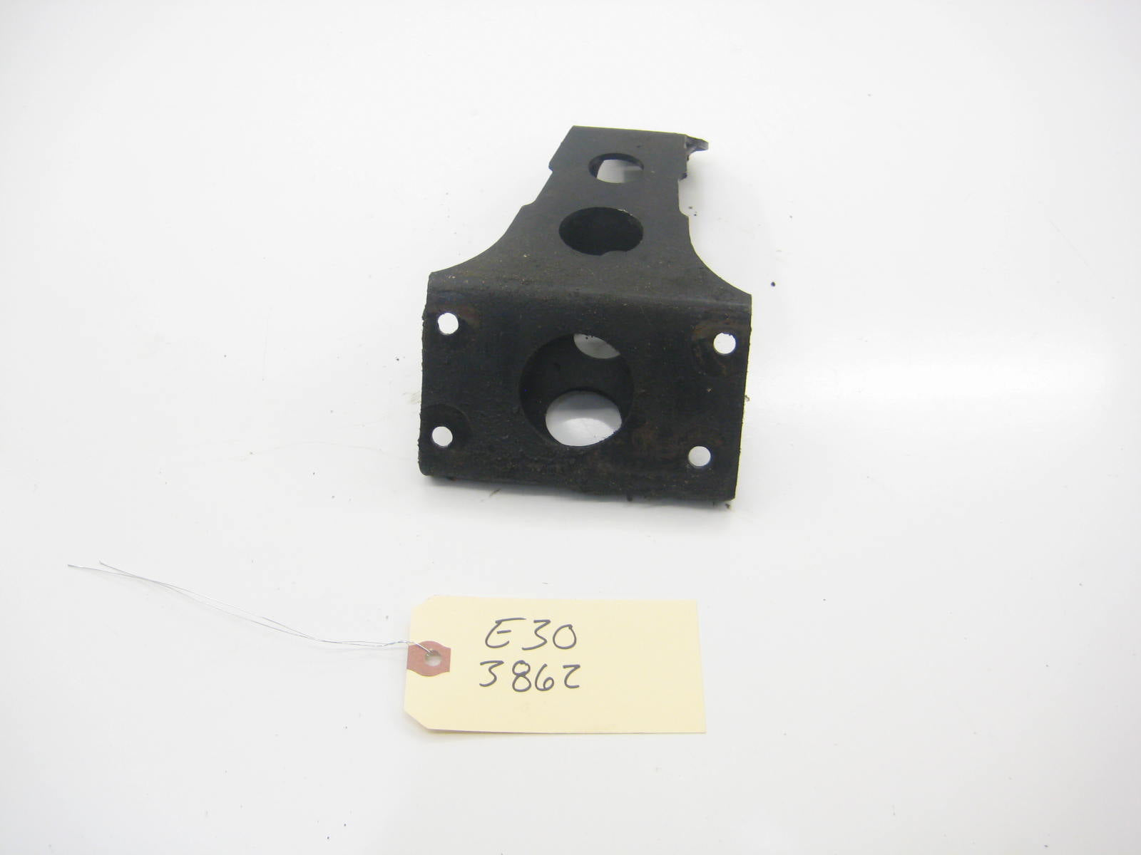 Drivers Left Side Engine Mount Arm M20