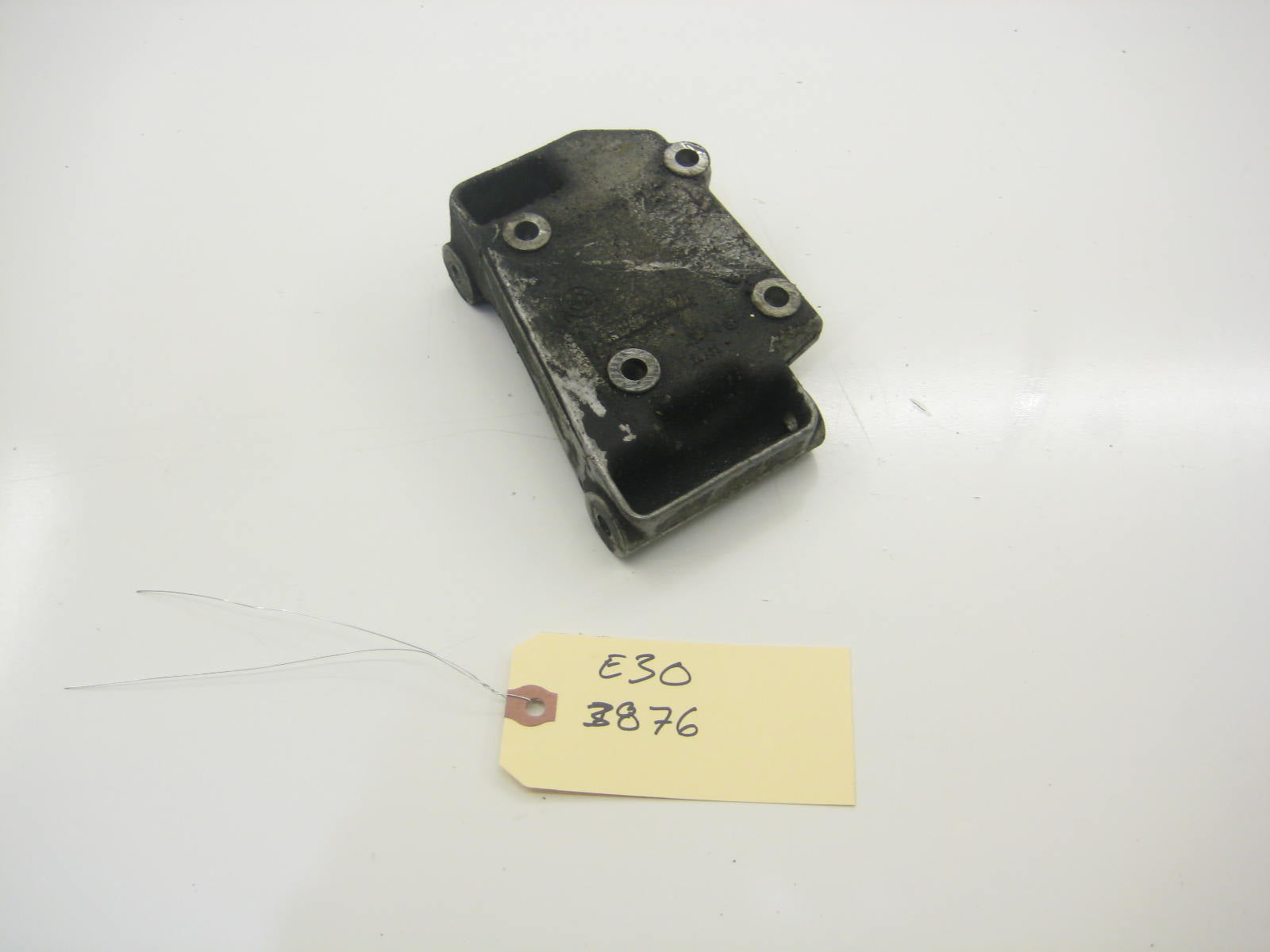 AC Compressor Bracket - Classic Daily