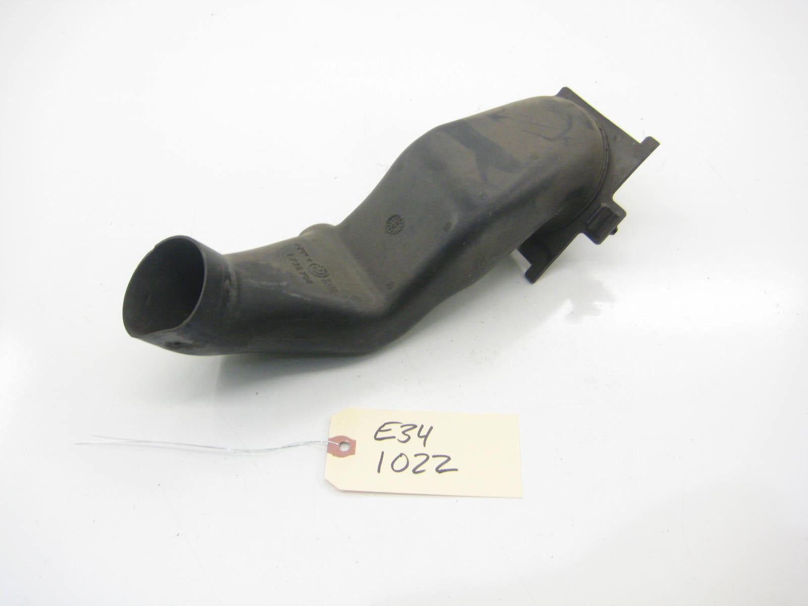 525 Air Intake Tube