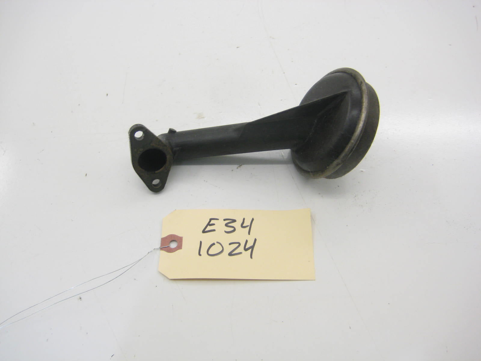 E34 525 Oil Pickup Tube