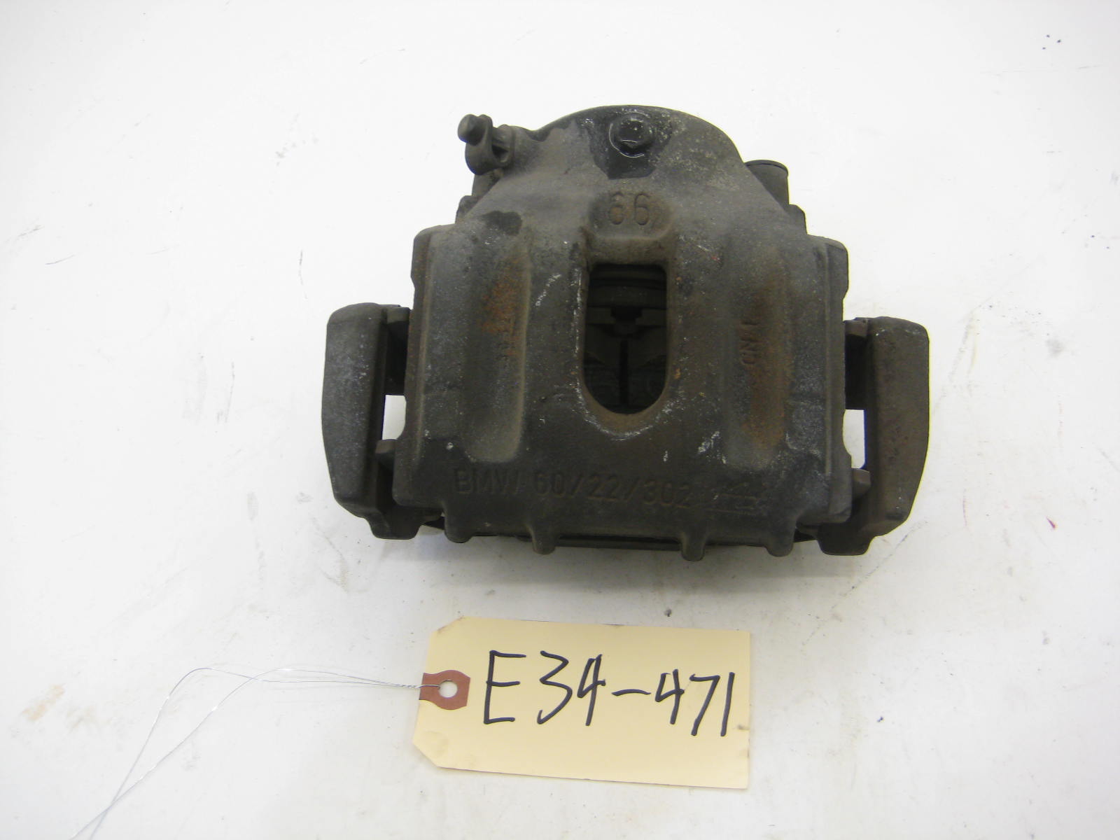 BMW E34 535 525 Passenger Right 525 Front Caliper E34 471