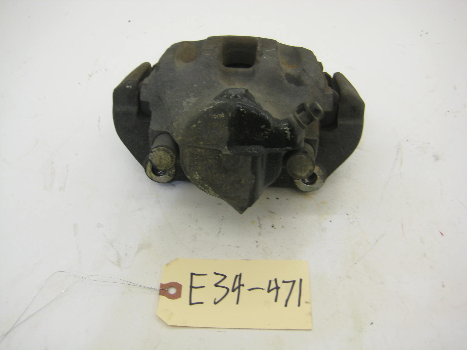BMW E34 535 525 Passenger Right 525 Front Caliper E34 471