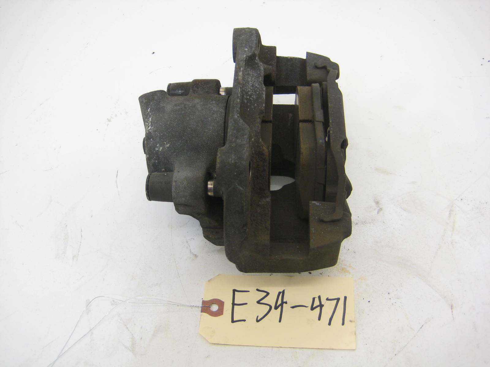 BMW E34 535 525 Passenger Right 525 Front Caliper E34 471
