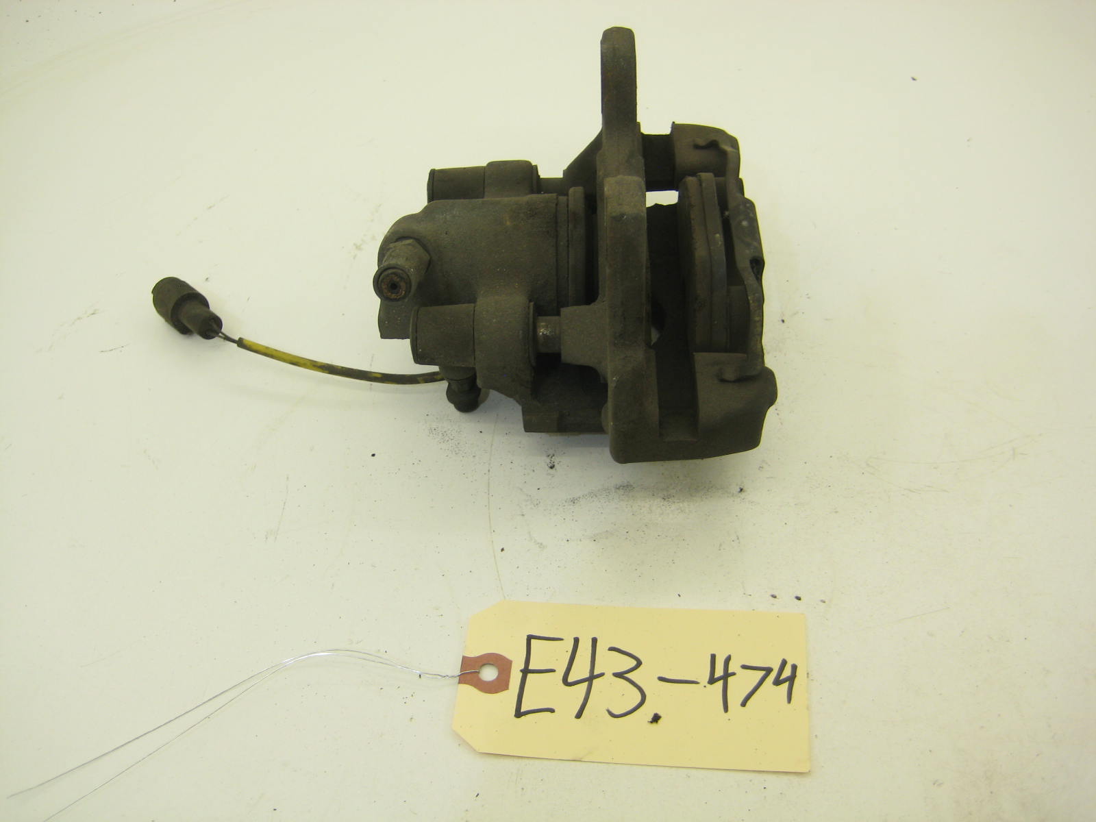 BMW E34 535 525 Drivers Left Rear 525 Brake Caliper E34 474